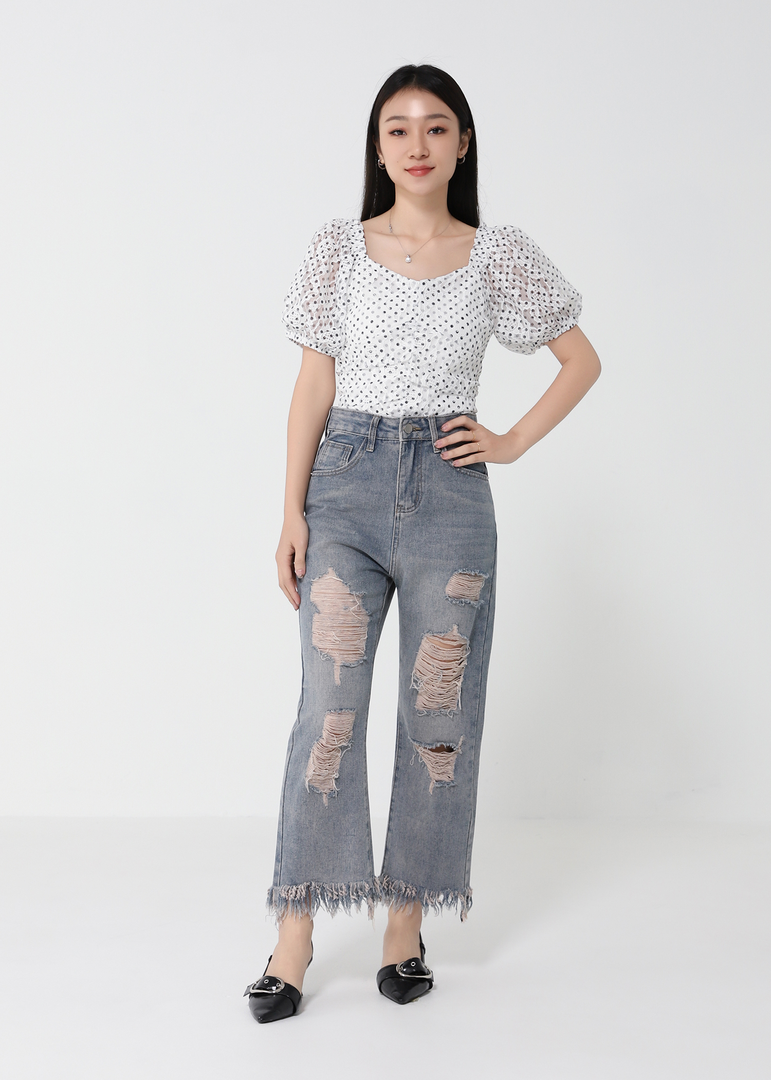 Sweetheart Neckline Puff Sleeve Polka Dot Top 21179