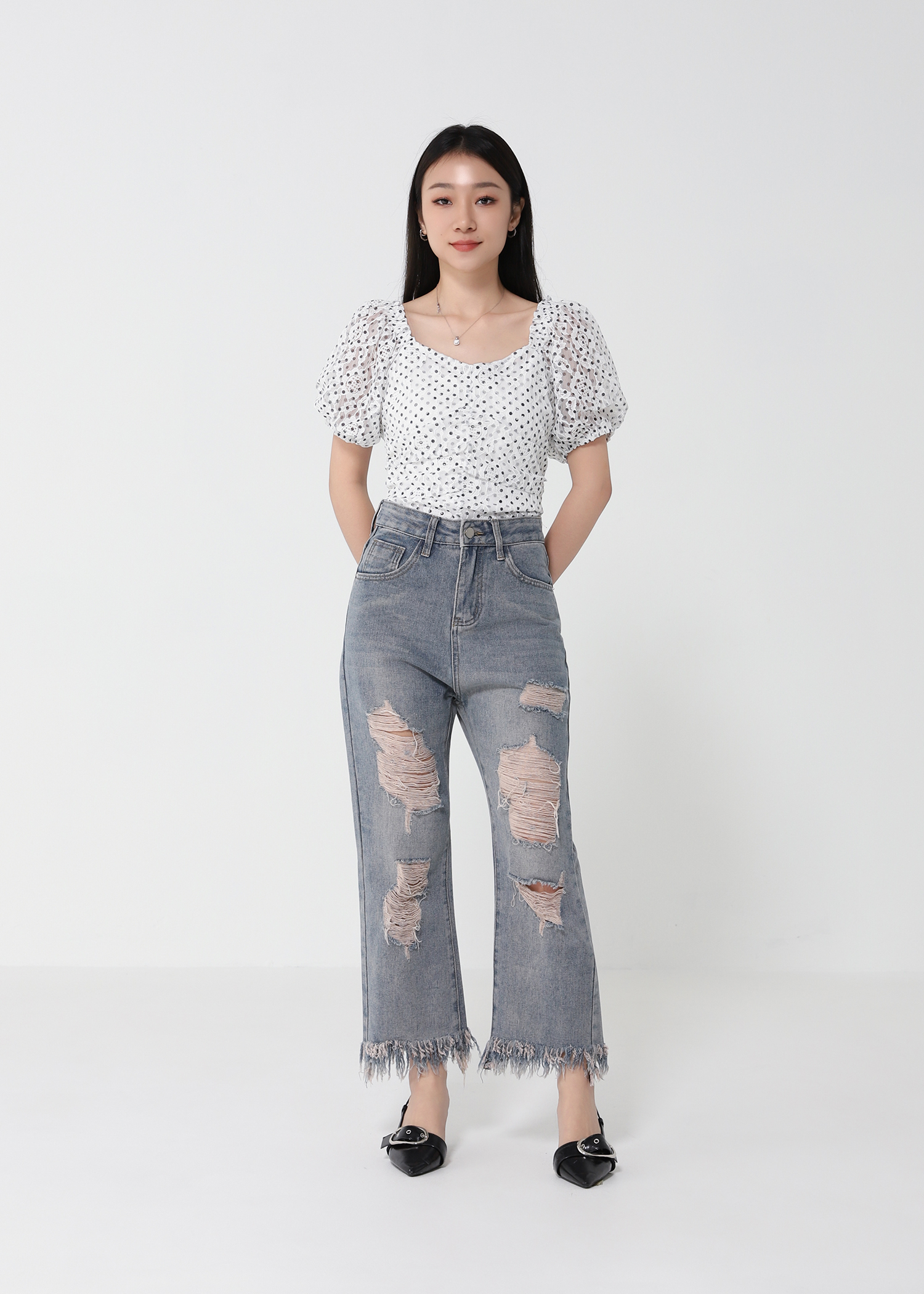 Sweetheart Neckline Puff Sleeve Polka Dot Top 21179
