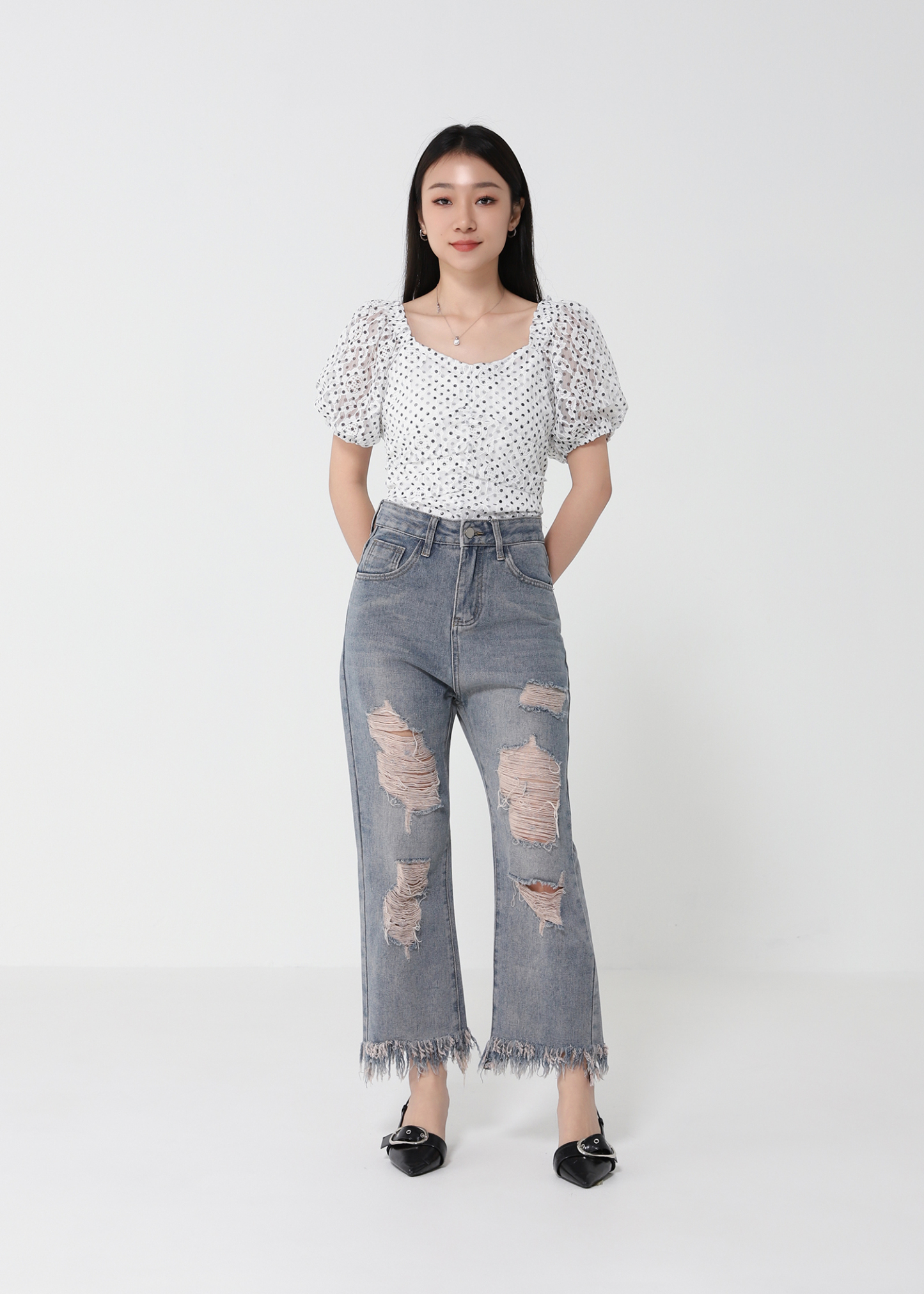 Sweetheart Neckline Puff Sleeve Polka Dot Top 21179