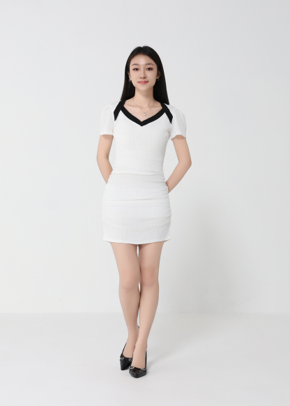 V Neck Short Sleeve With Side Pleated Dress 21393