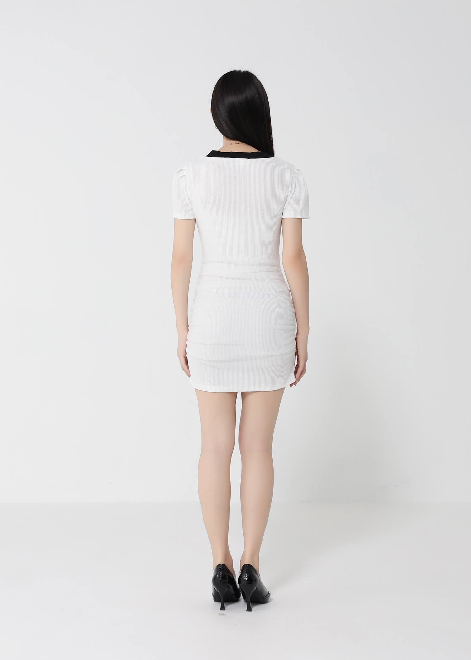 V Neck Short Sleeve With Side Pleated Dress 21393