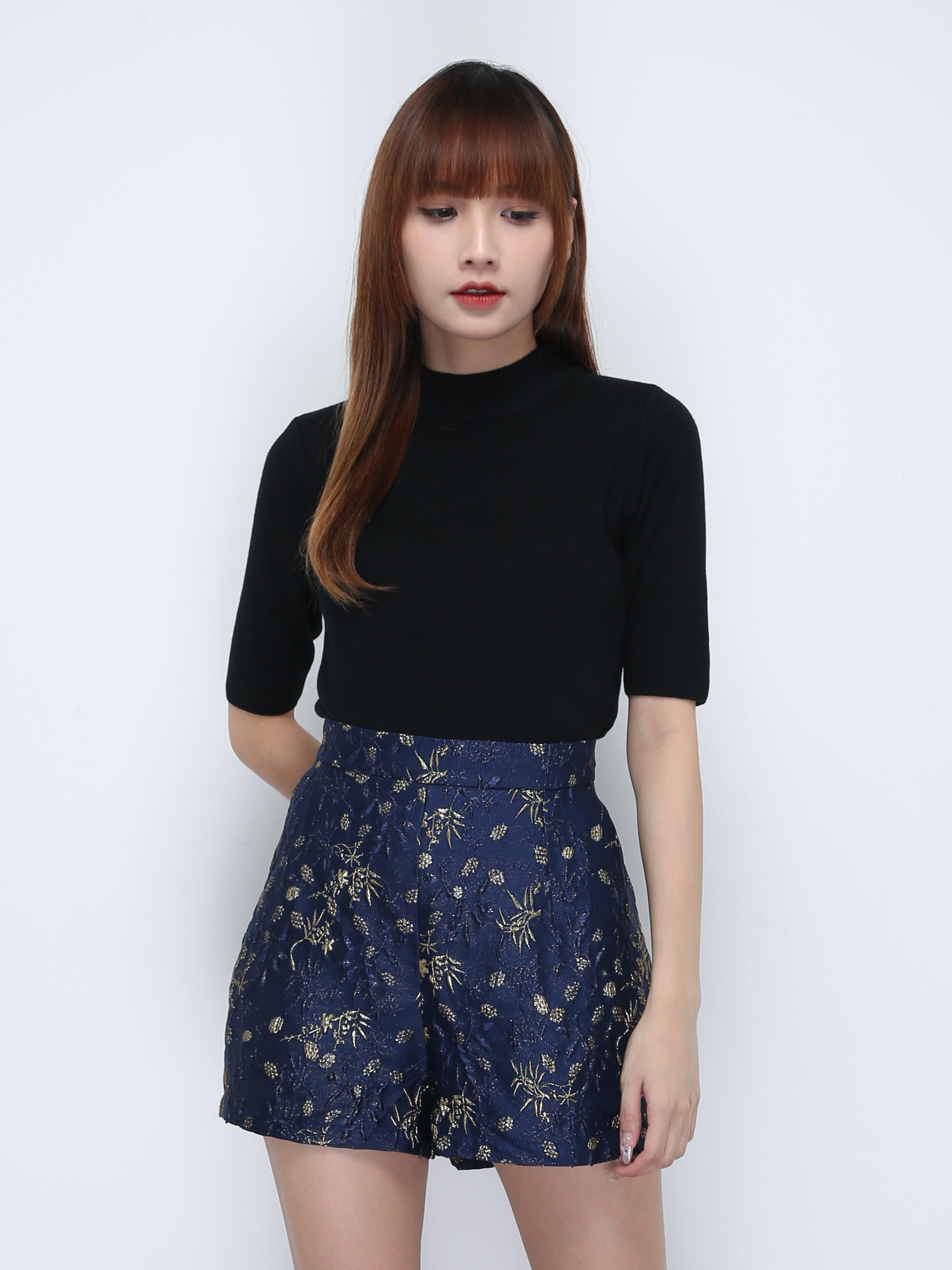 Gold Floral Side Pocket Short Pants 22001