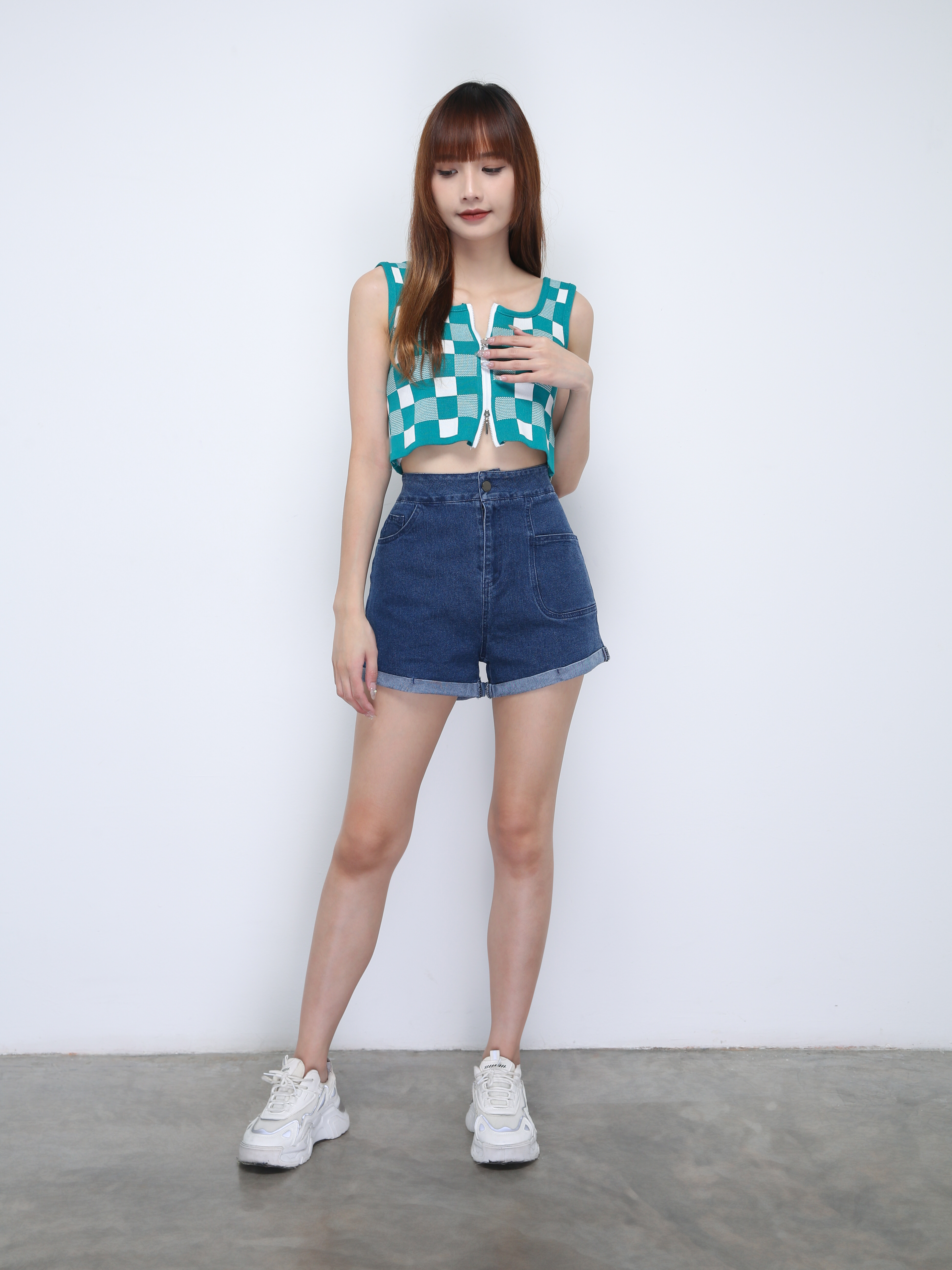 Knitted Checker Strap With Front Zip Top 21788