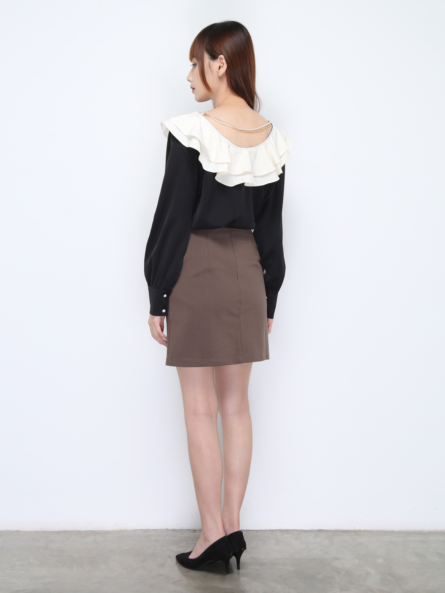 Boat Neckline Long Sleeve Blouse 21943