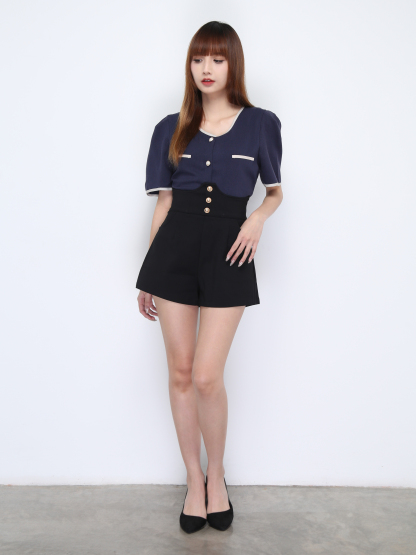 Front Pearl Button Top 22071