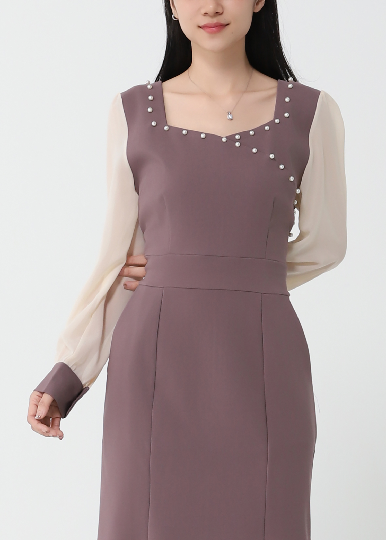 Sweetheart Neckline With Decorative Pearl Long Chiffon Sleeve Dress 22092
