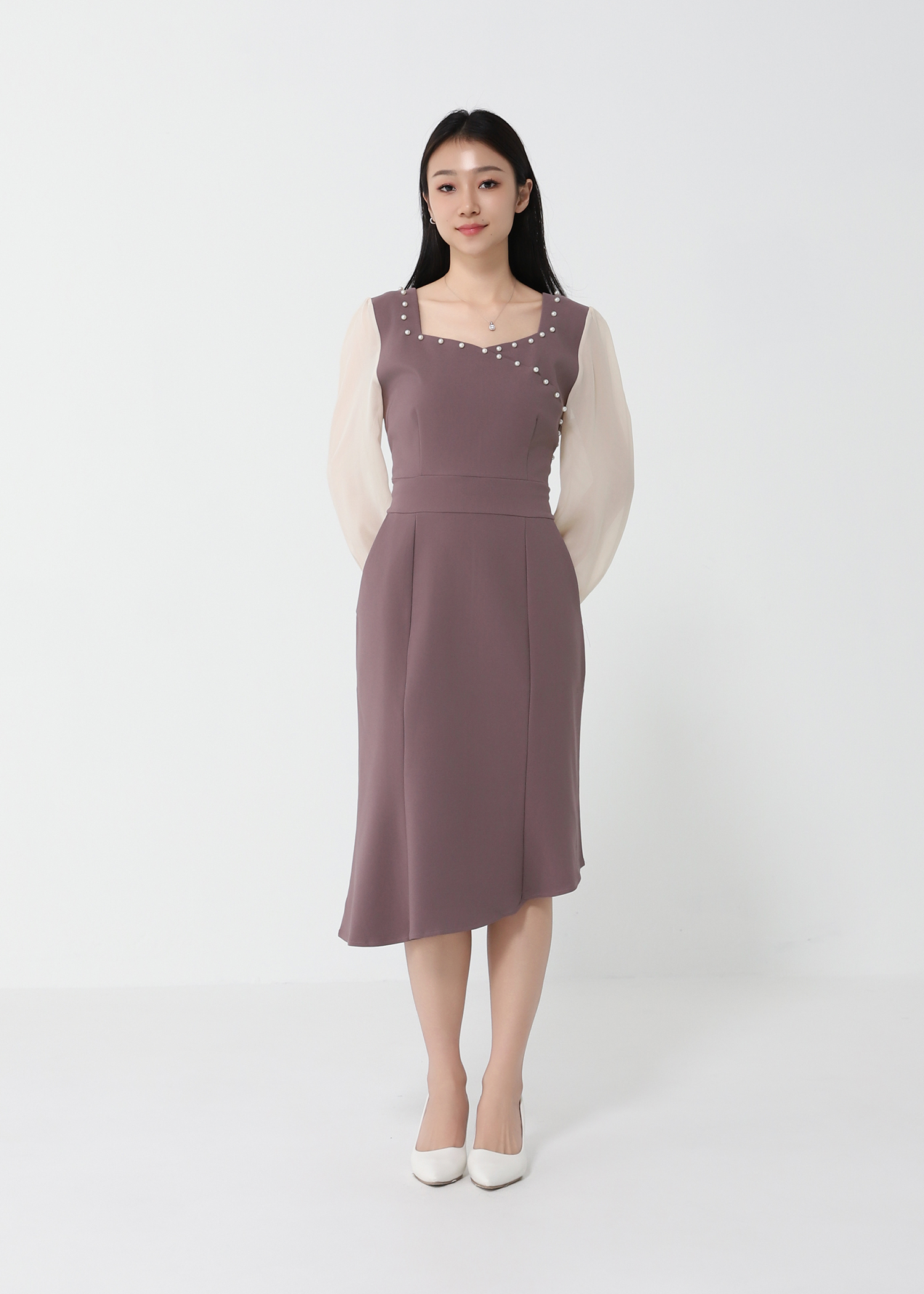 Sweetheart Neckline With Decorative Pearl Long Chiffon Sleeve Dress 22092