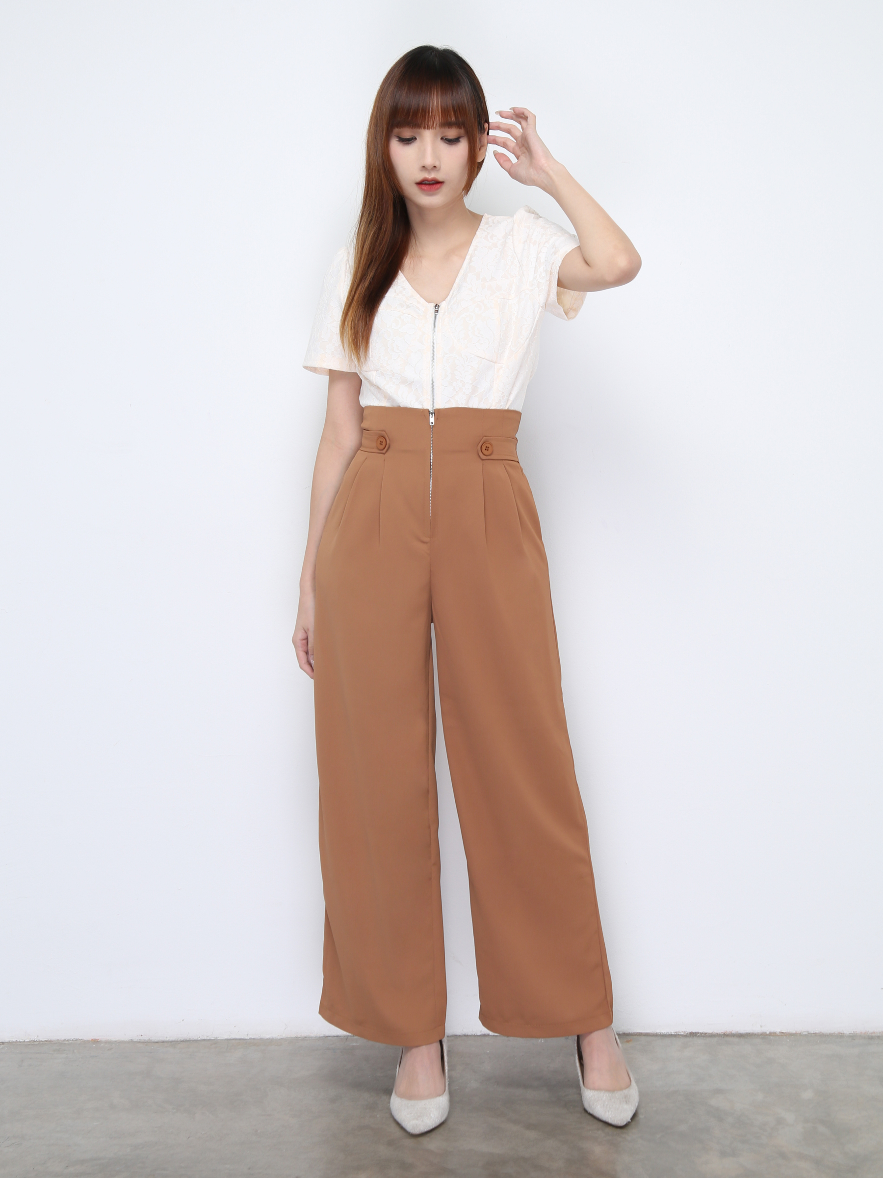 V Neck Lace With Front Zip Top 22157