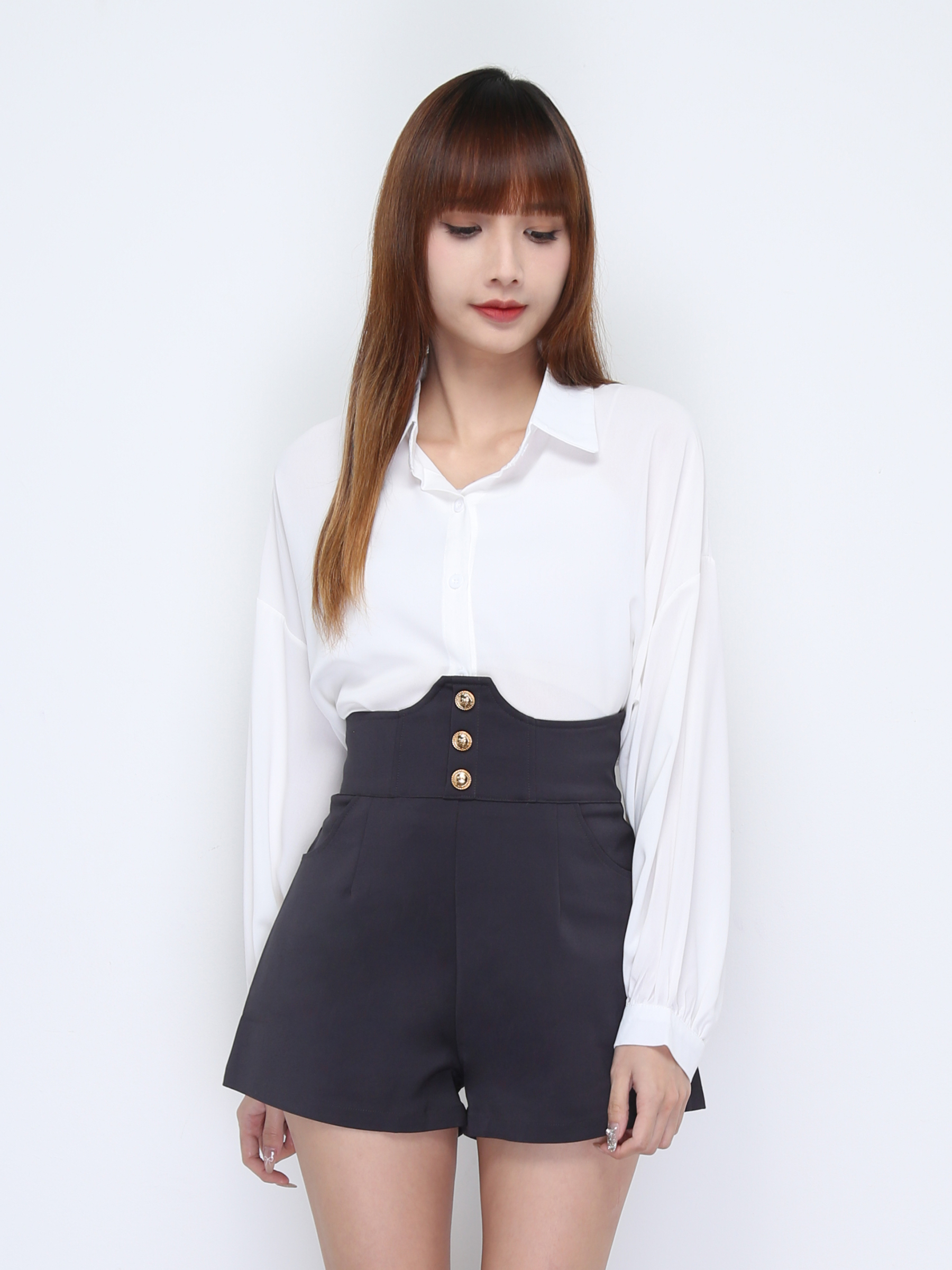High Waist Front Decorative Button Short Pants 22056