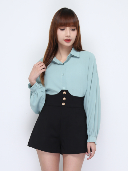 High Waist Front Decorative Button Short Pants 22056