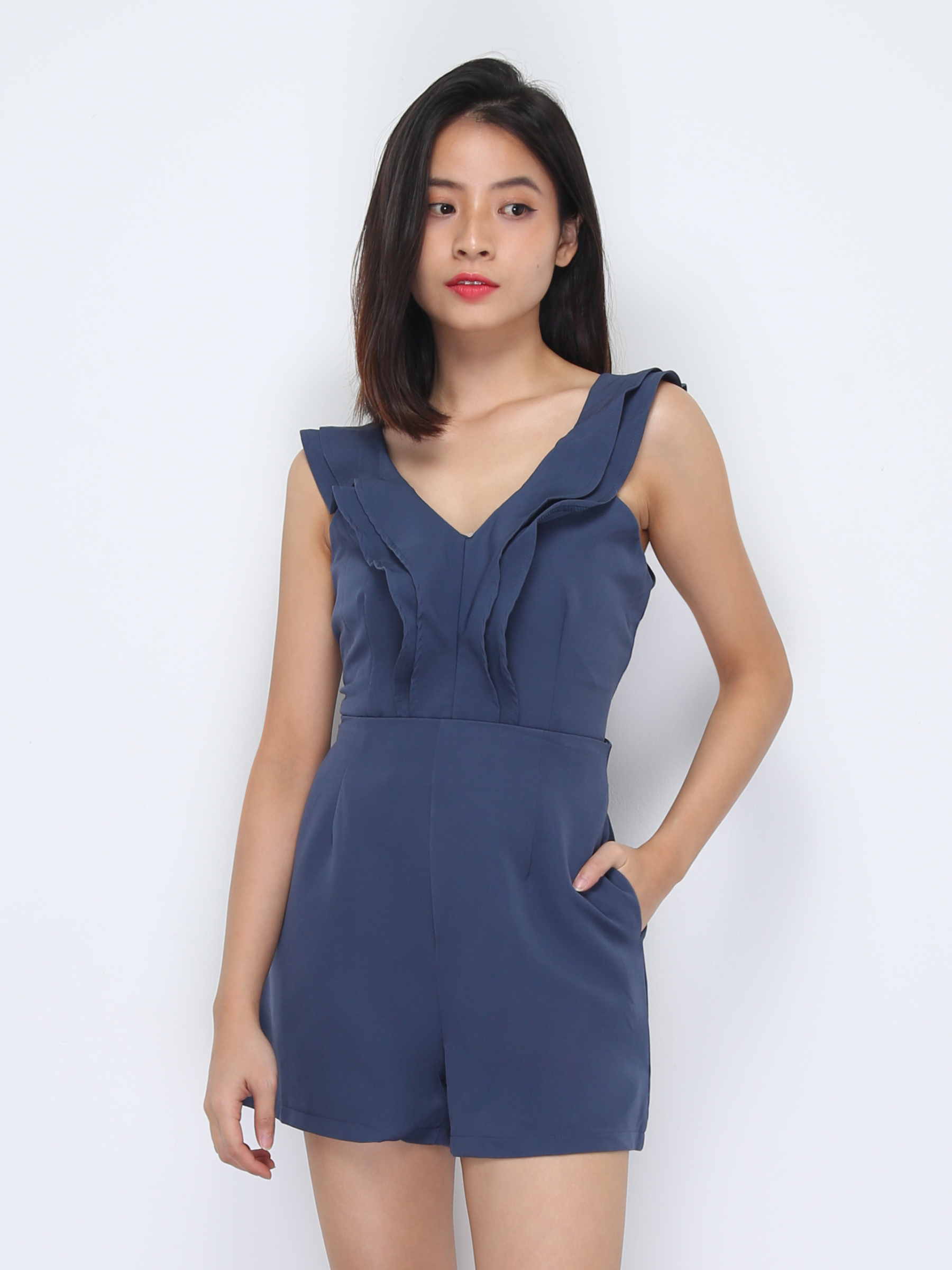 Sleeveless Ruffles Set 22278