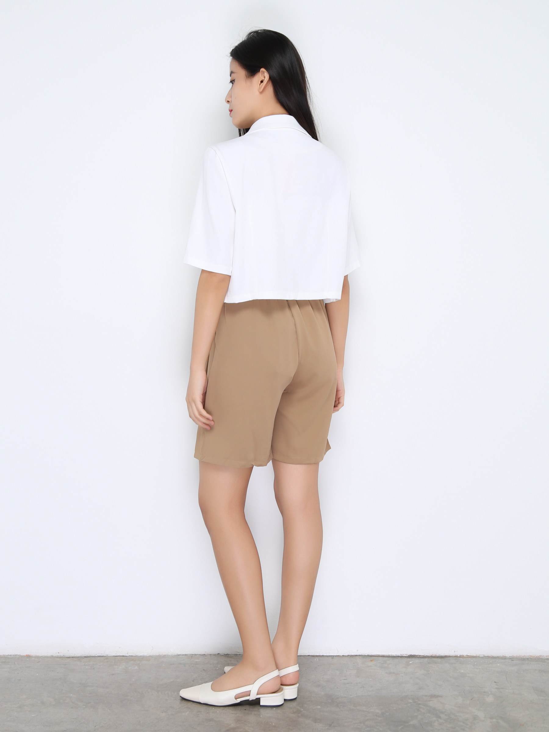 Collar Front Button Crop Top 22412