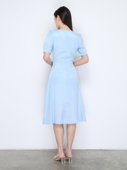 Sweetheart Neckline Pleated With Decorative Button Dress 22453