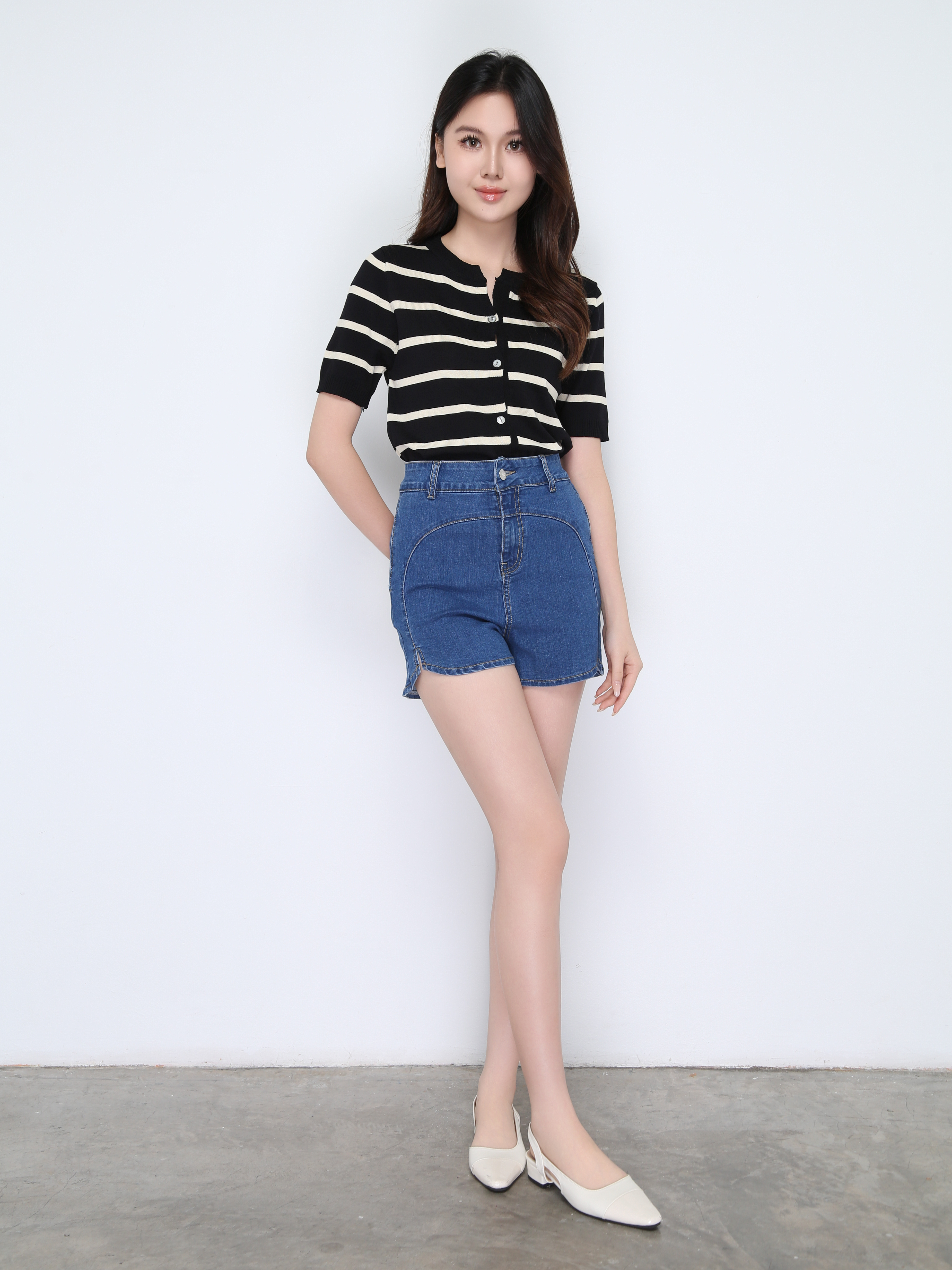 High Waist Denim With Split Short Pants 22451