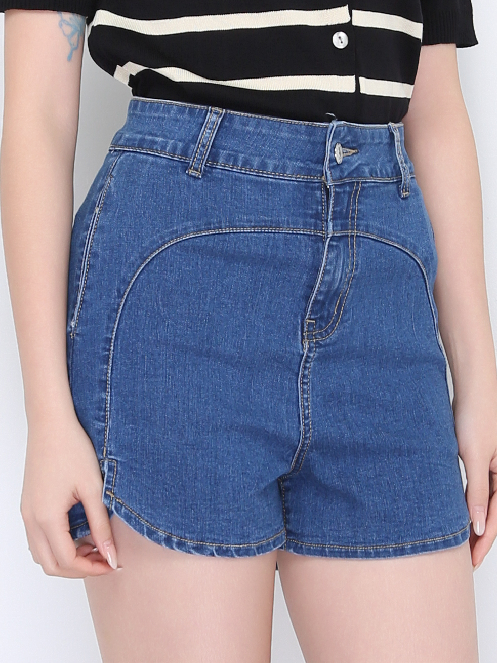 High Waist Denim With Split Short Pants 22451