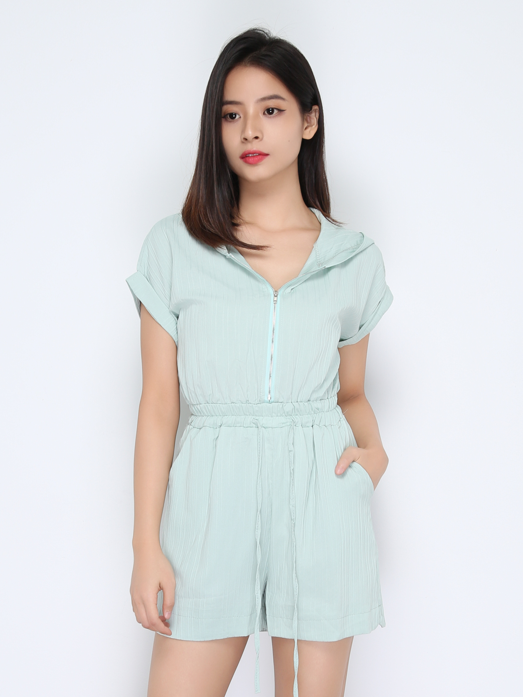 Wrinkled Cap With Front Zip Waist Drawstring Jumpsuit 22515