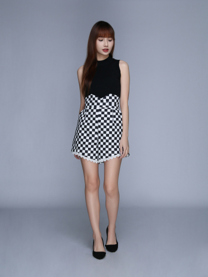 High Waist Side Pocket With Lace Short Pants 22942