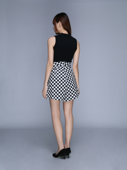 High Waist Side Pocket With Lace Short Pants 22942