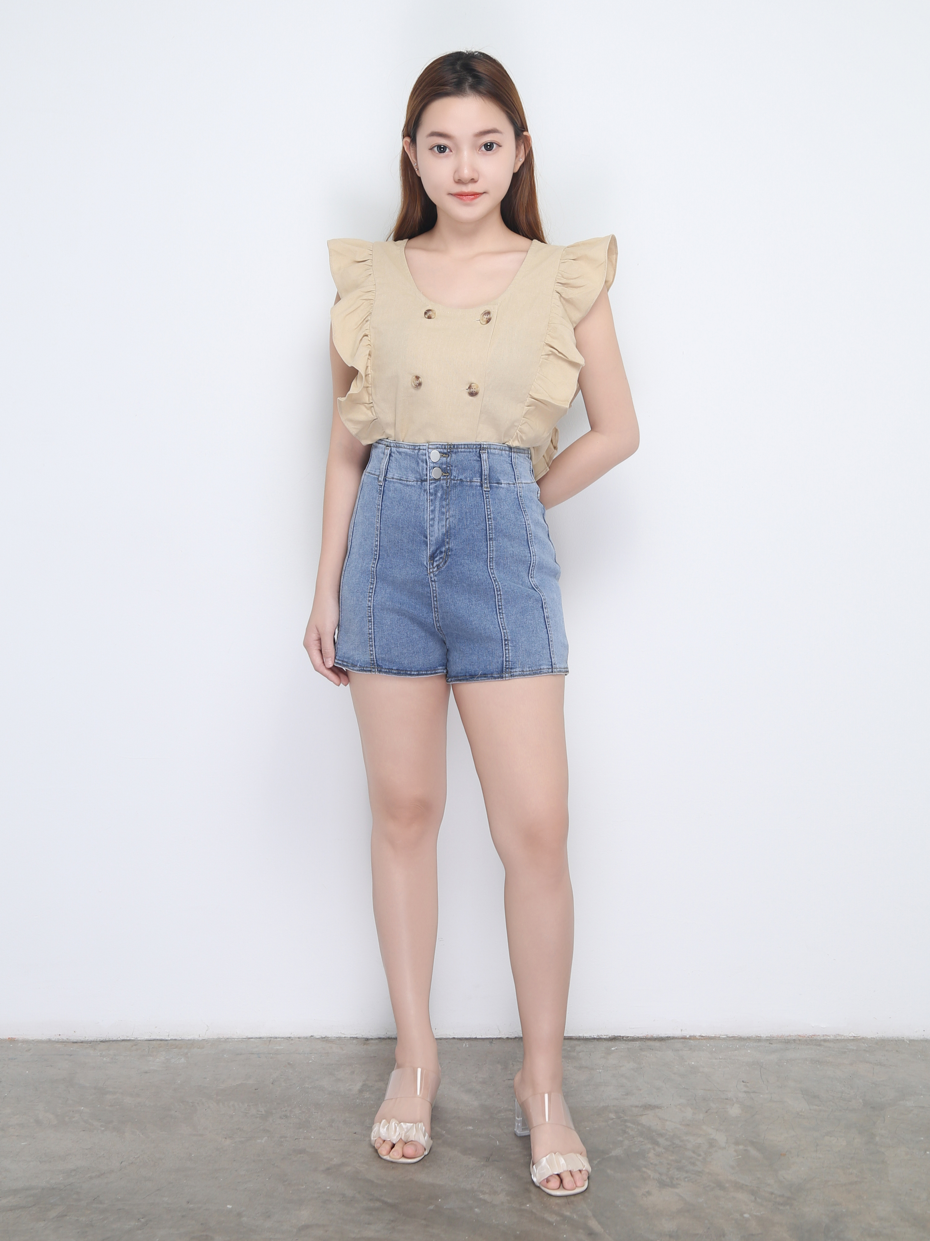 Ruffles Decduan Front Button Top 22710