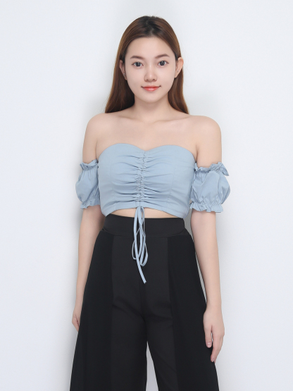 Short Sleeve Boat Neckline Pleated Top 22732