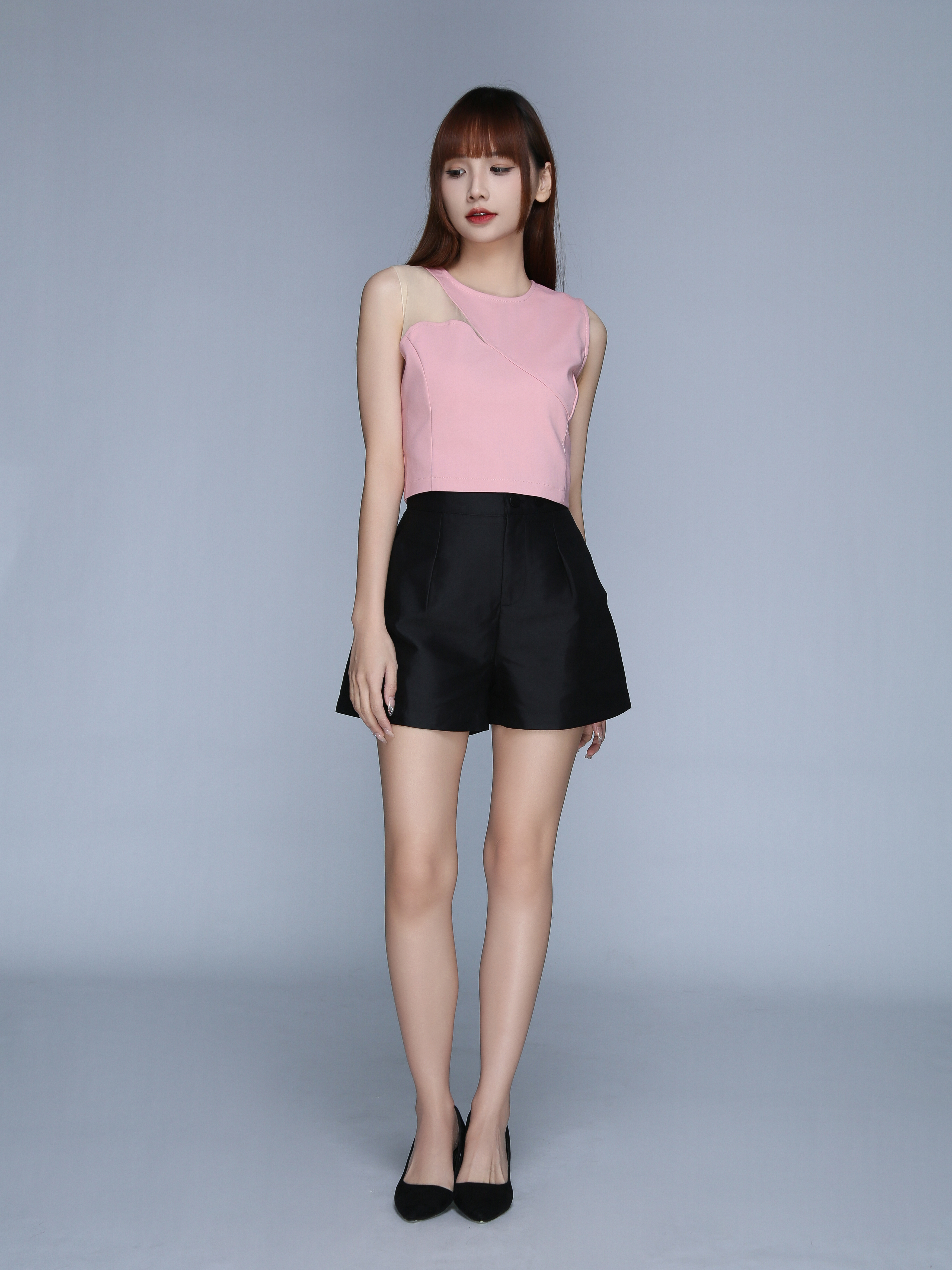 Sleeveless Back Zip U Neck Top 22768