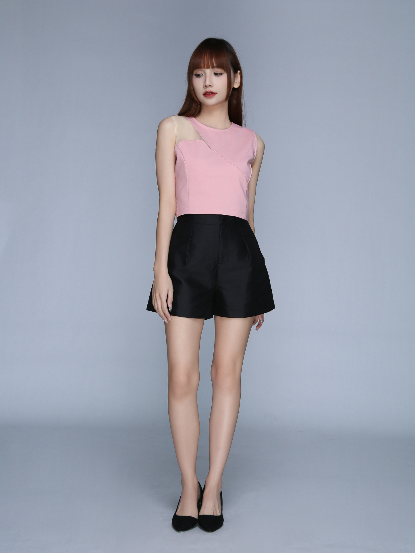 Sleeveless Back Zip U Neck Top 22768