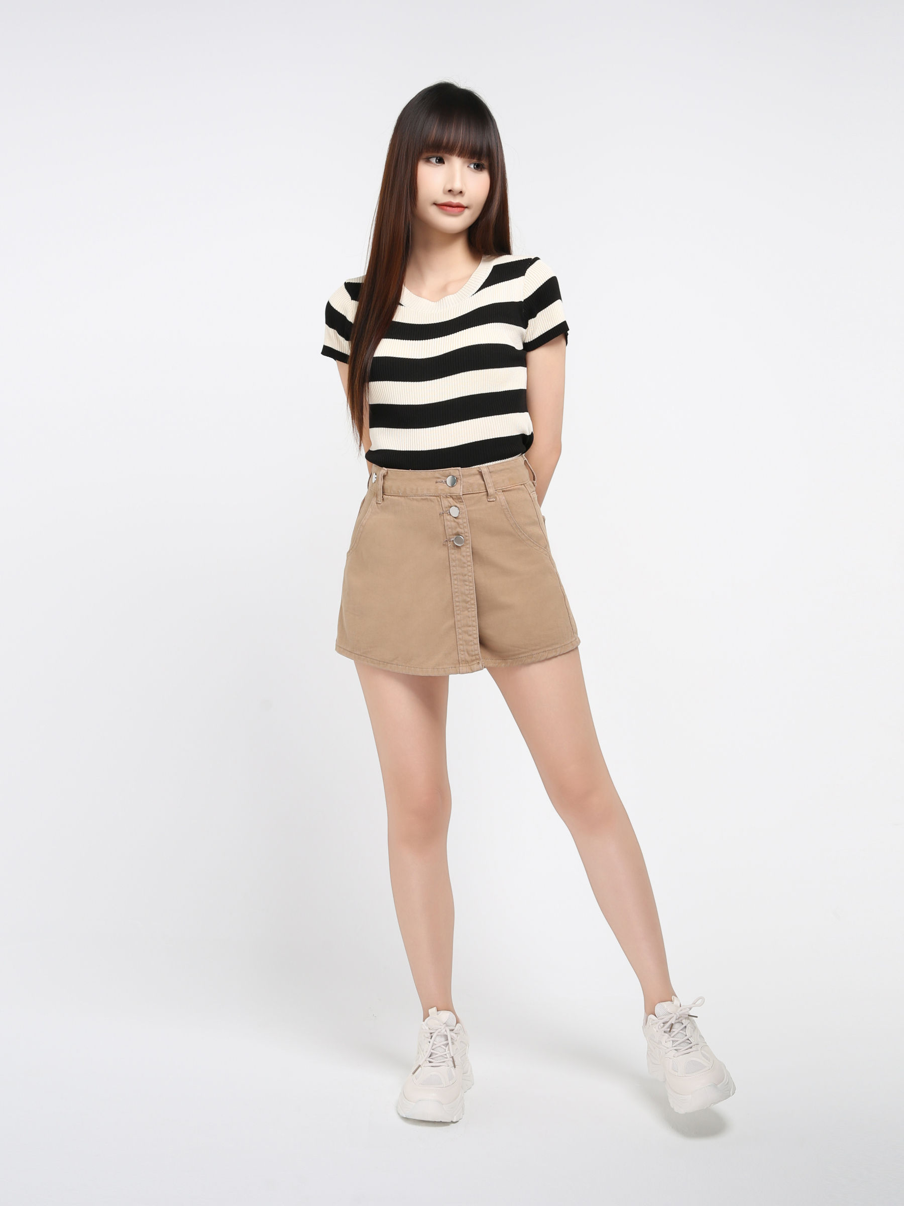 Front Three Button Pocket Skirt Pants 22825