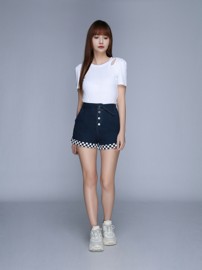 Denim With Checker Leg Side Breasted Button Short Pants 22994