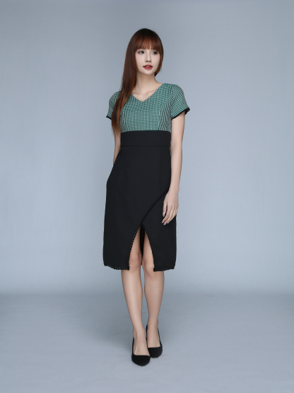 V Neck Short Slit Dress 22912