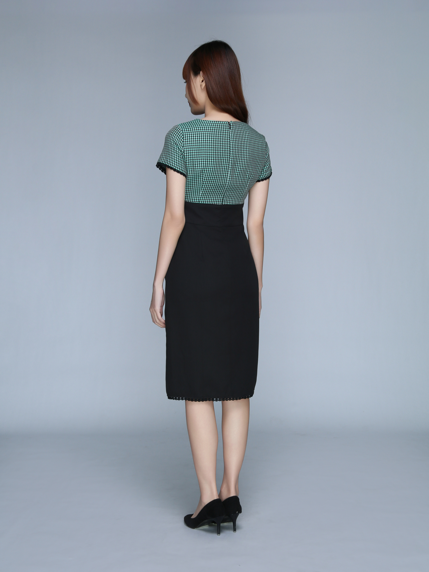 V Neck Short Slit Dress 22912