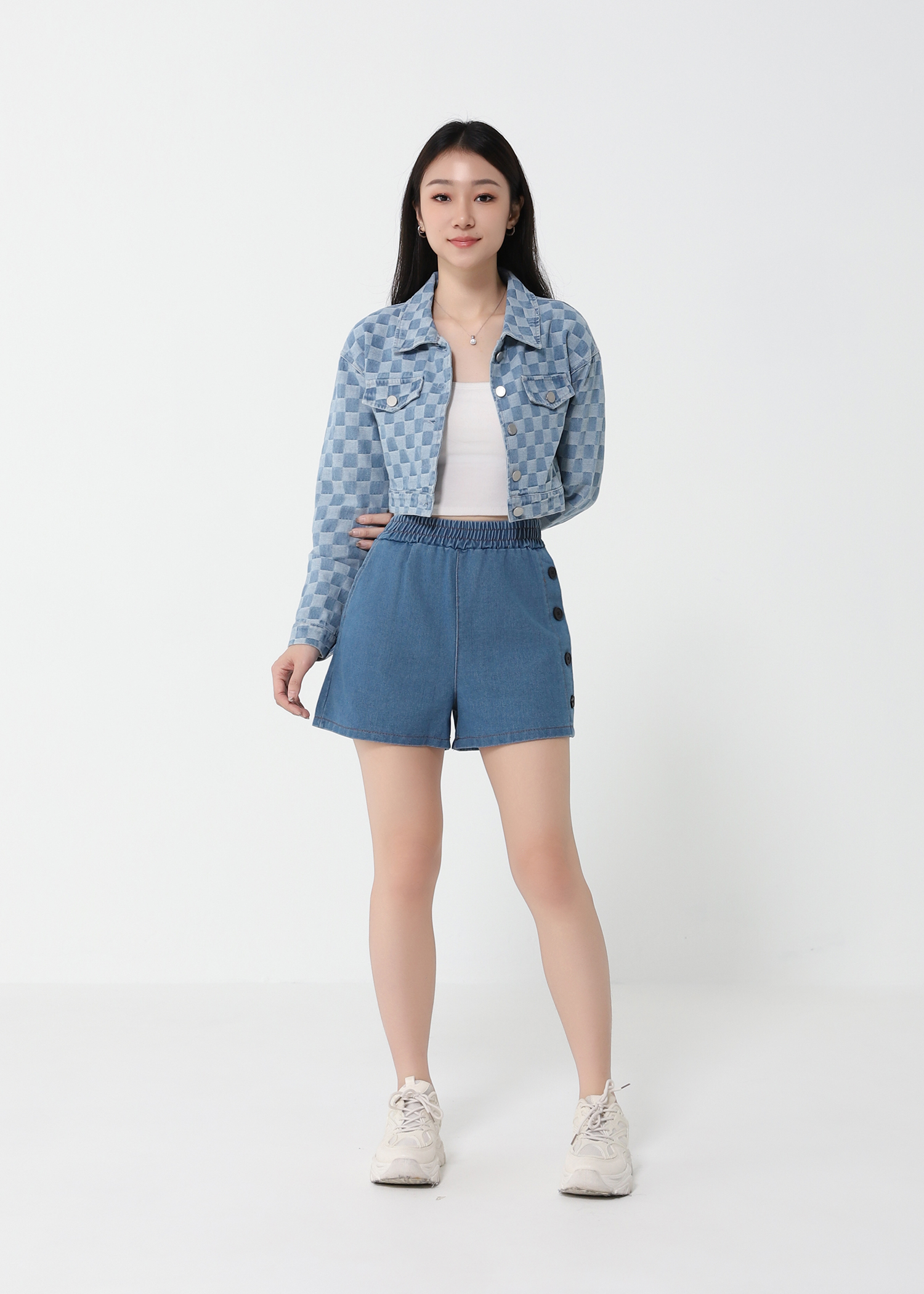 Denim With Side Decorative Button Short Pants 21260