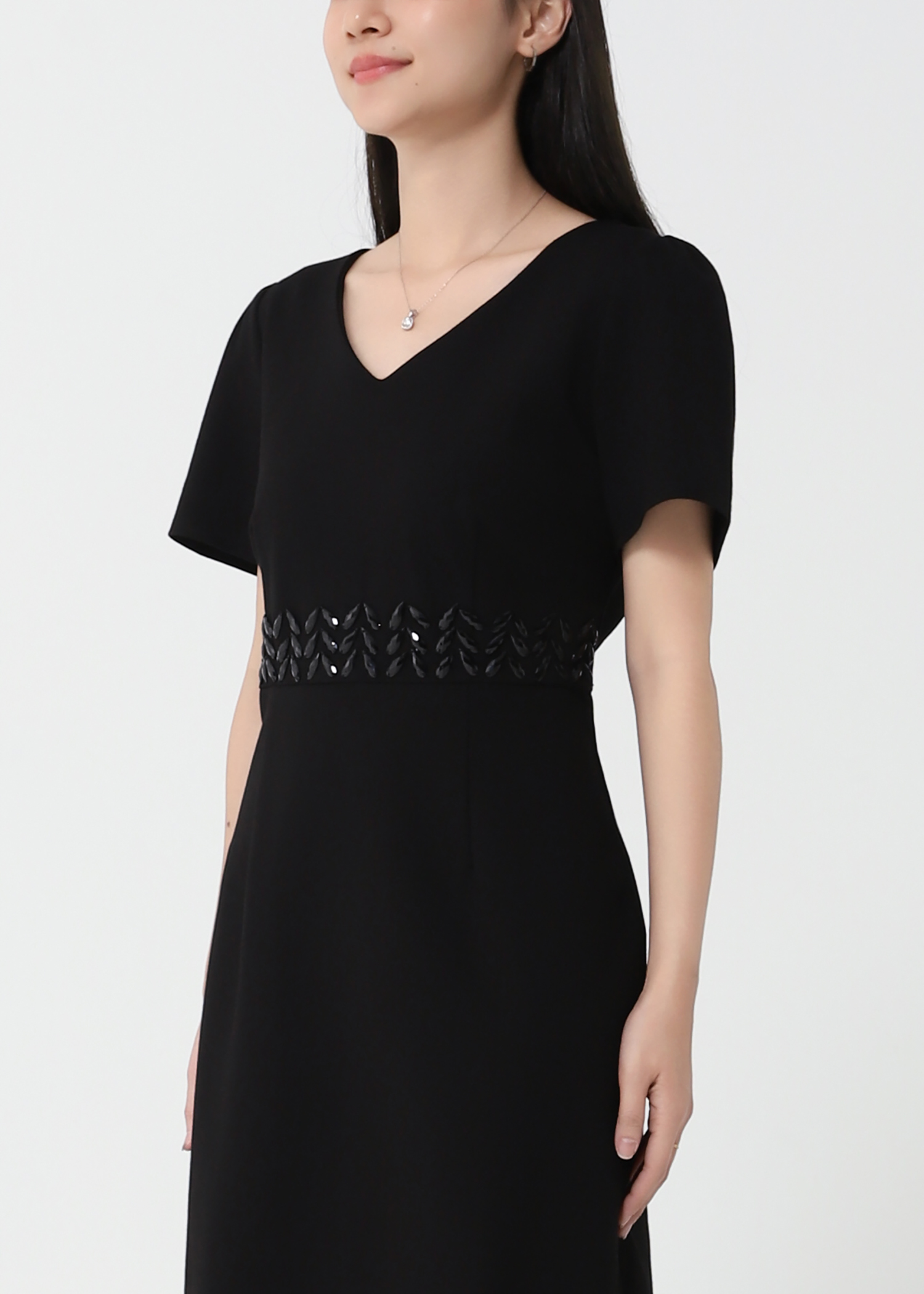 Waist Decorative Diamond V Neck Dress 24403