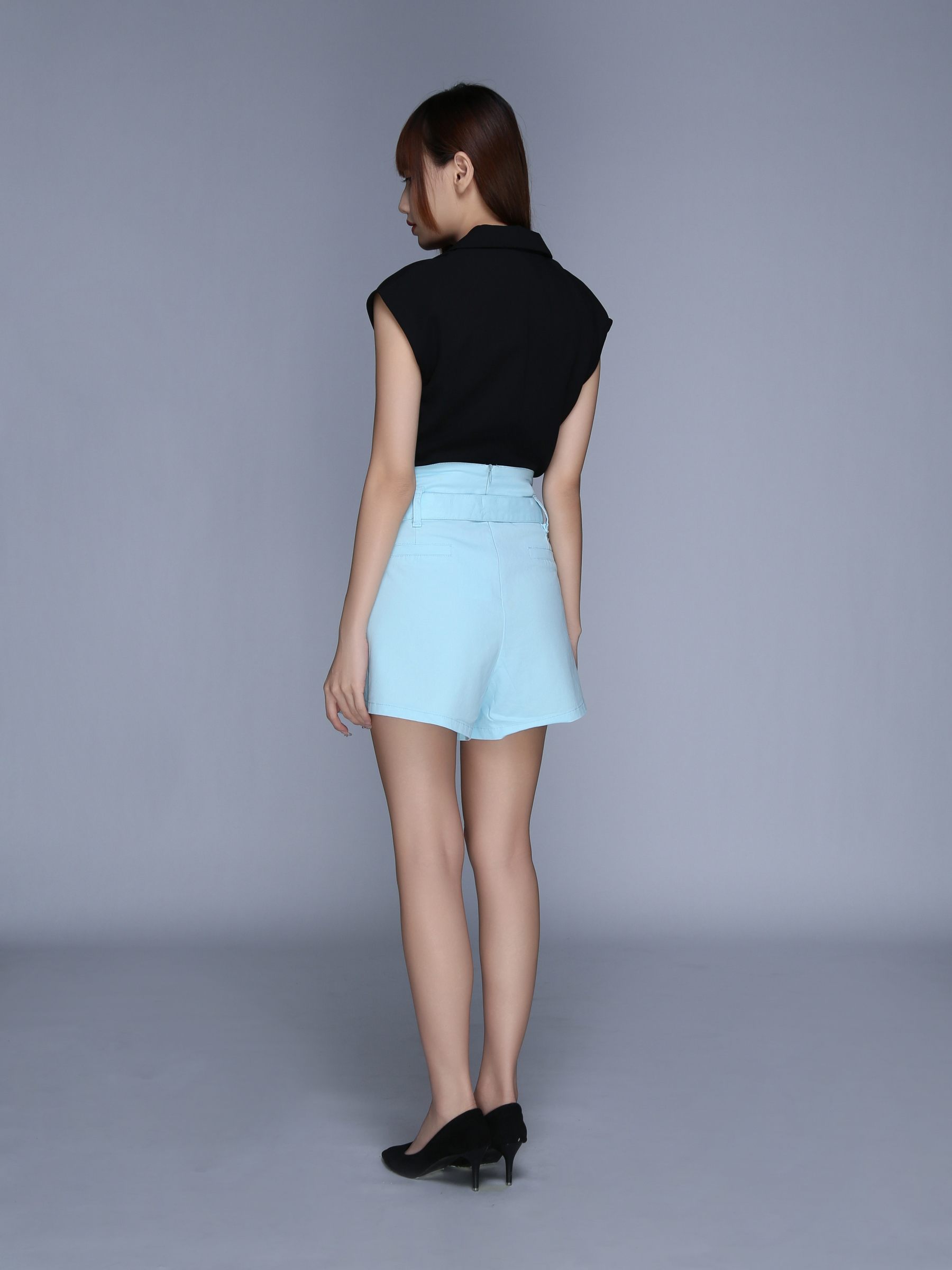 High Waist Decorative Pearl Short pants With Belt 23921