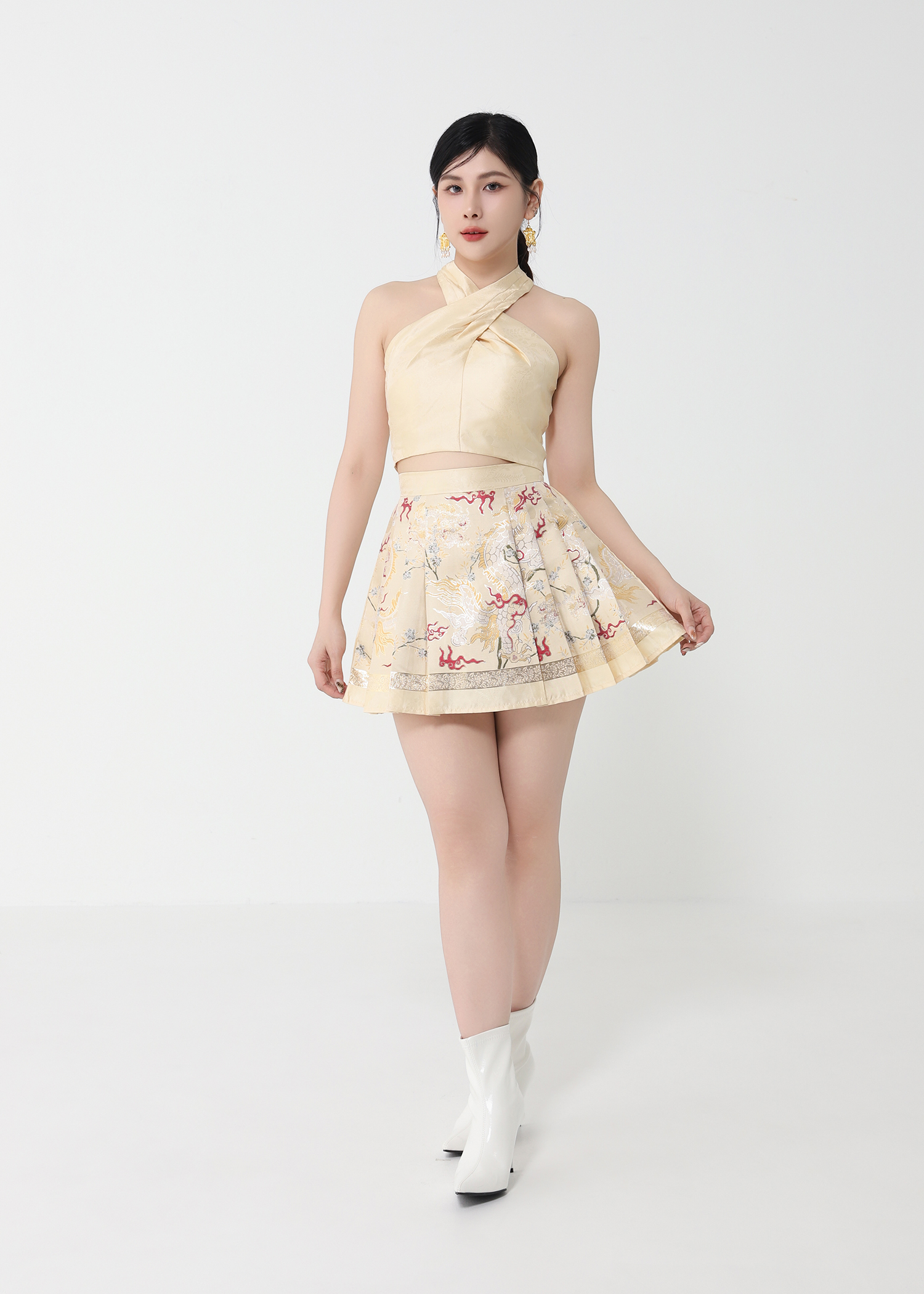 Halter Chinese Style Wear Set DJ117