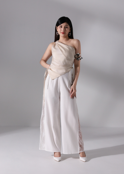 Sloping With Side Drawstring Top AC155