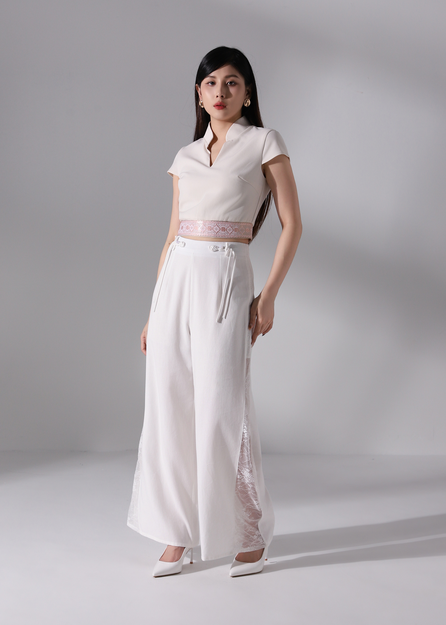 V Neck Collar Top AC648