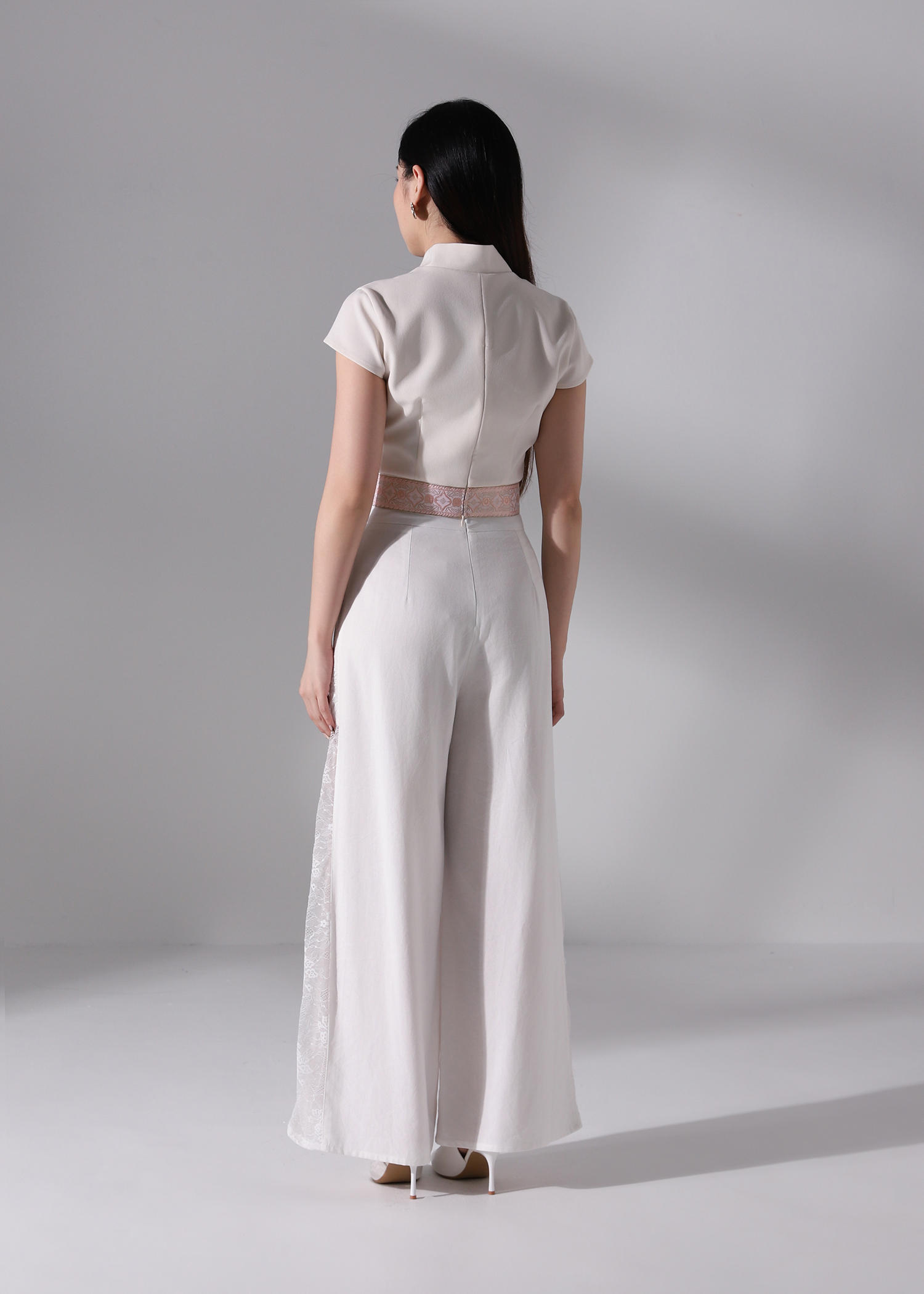 V Neck Collar Top AC648