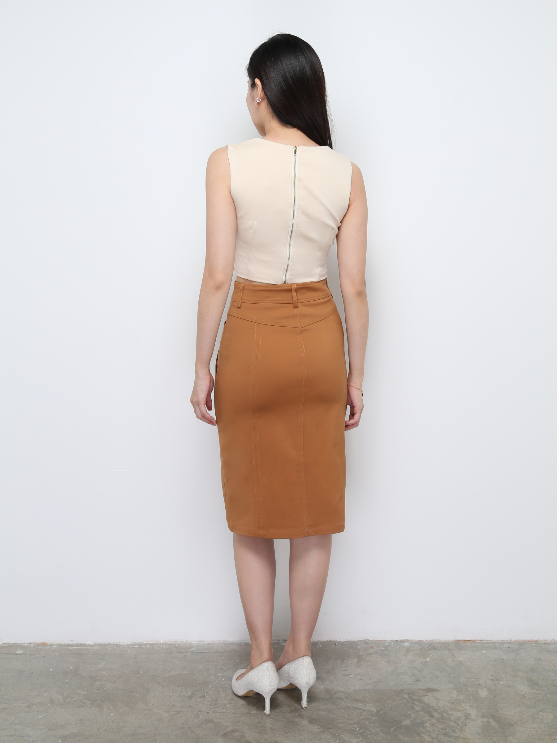 Sleeveless Back Zip Crop Top 28077