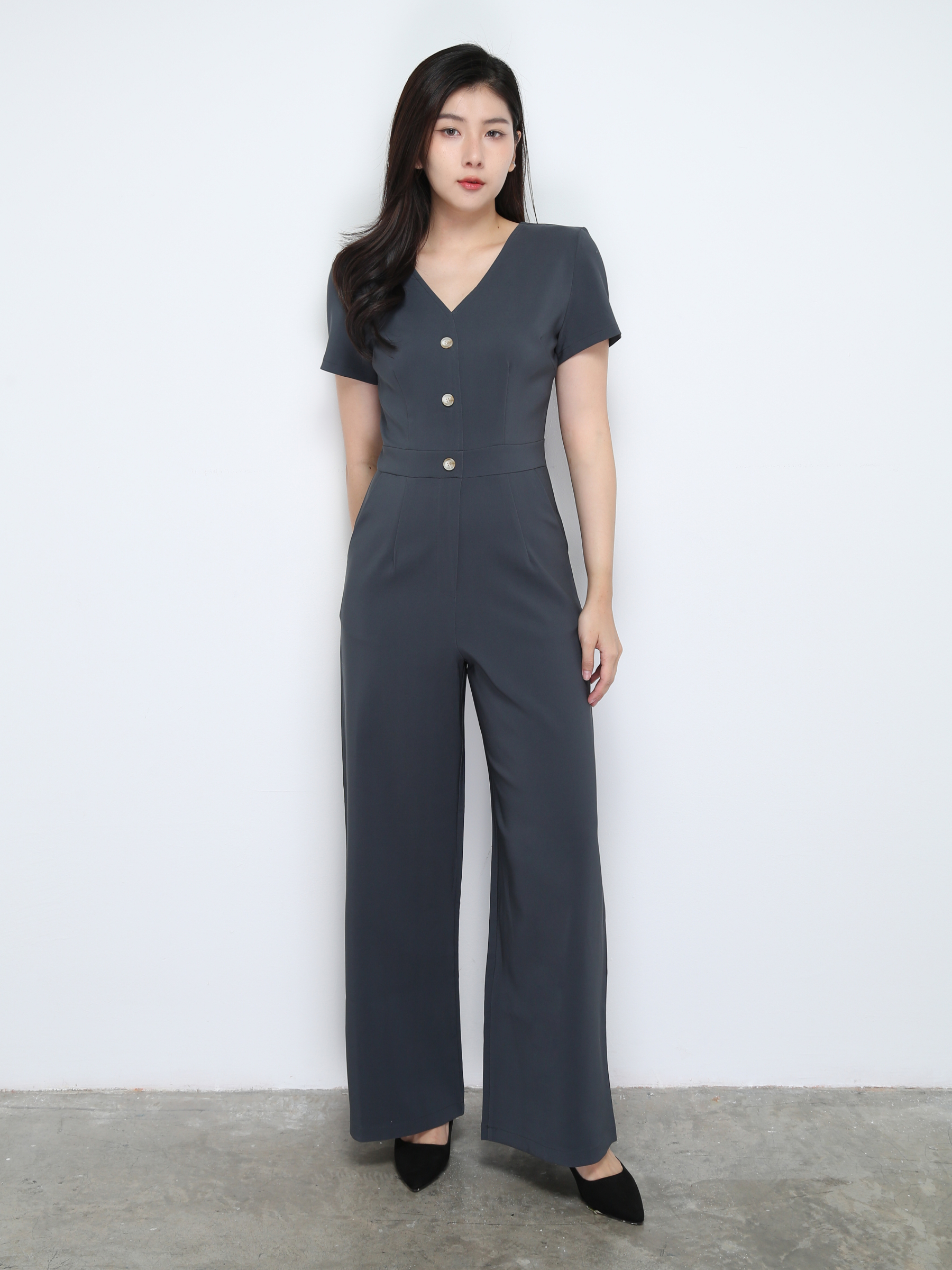 Short Sleeve Back Zip V Neck Jumpsuit 28146