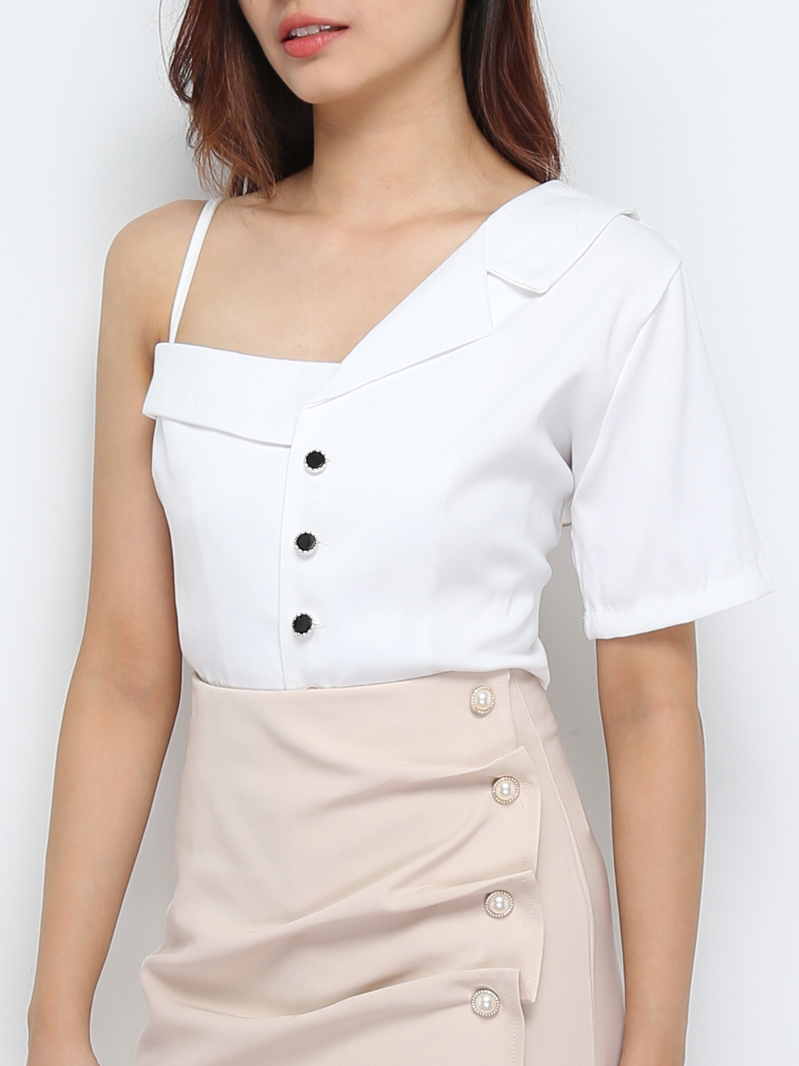 Sloping Front Button top 28223