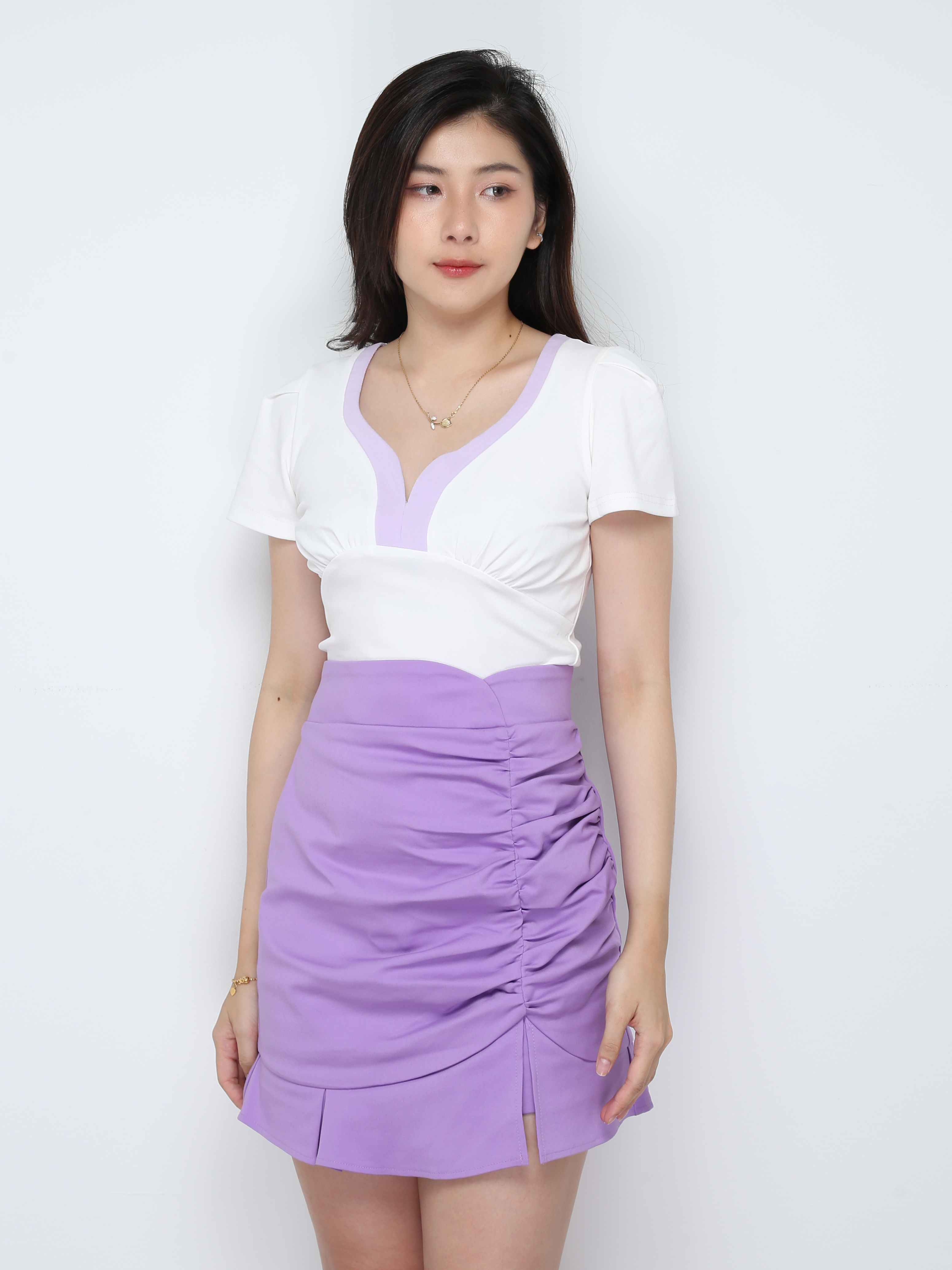 Two Tone V Neck Short Sleeve Top 28340