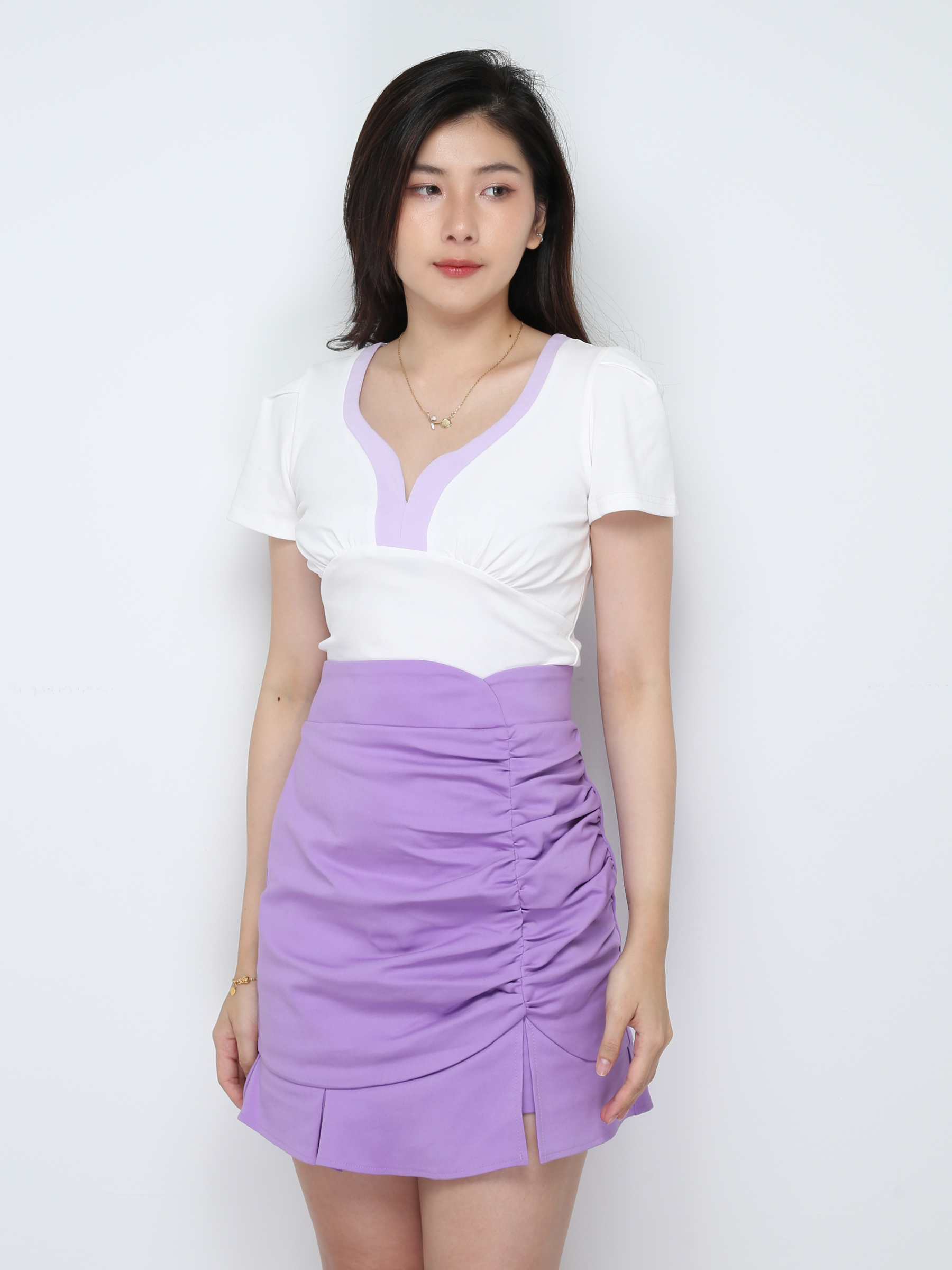 Two Tone V Neck Short Sleeve Top 28340