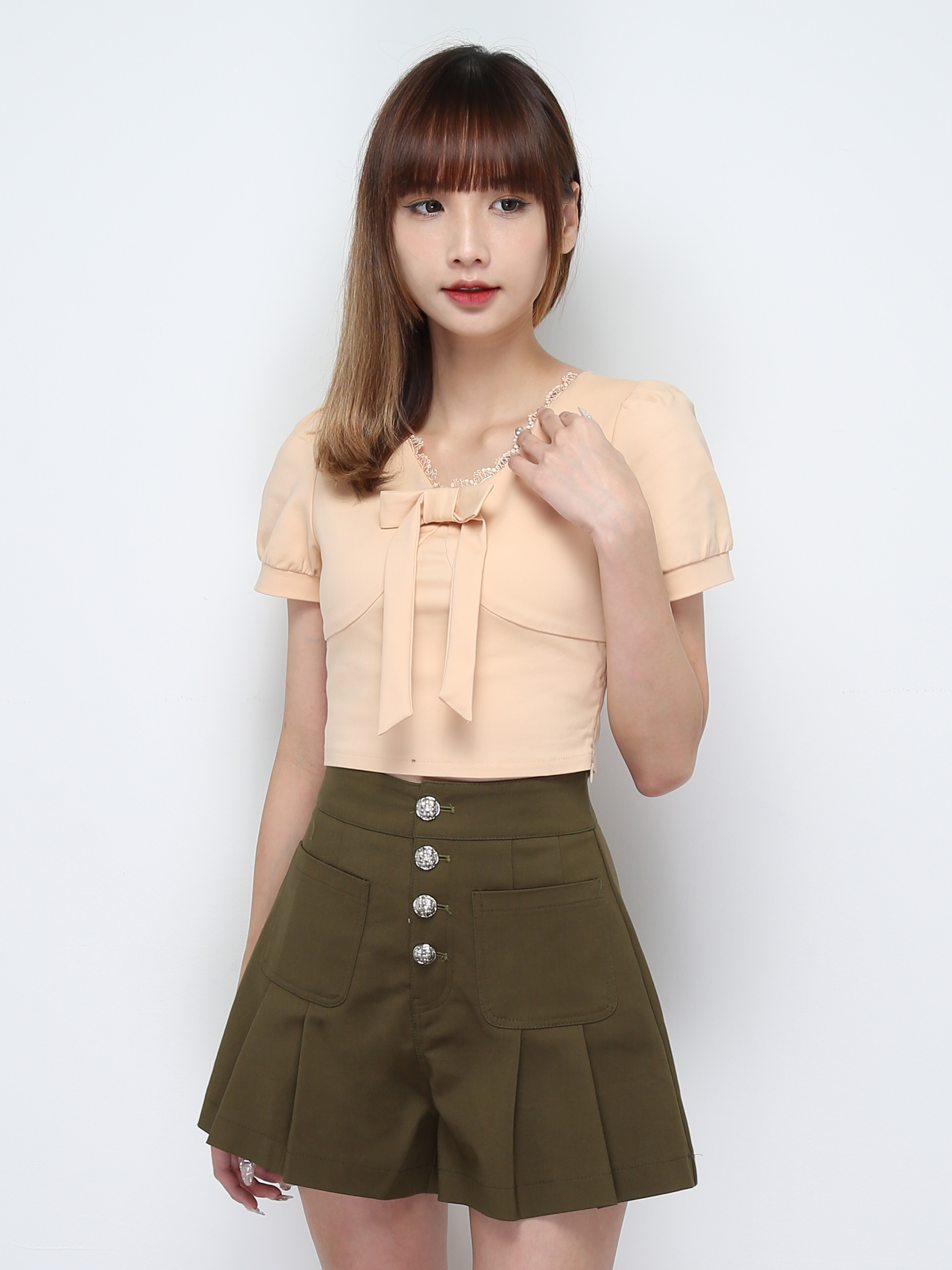 High Waist Front Button Pleated Short Pants 28484