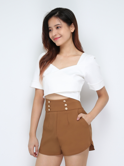 High Wist Front Decorative Front Gold Button Short Pants 28694