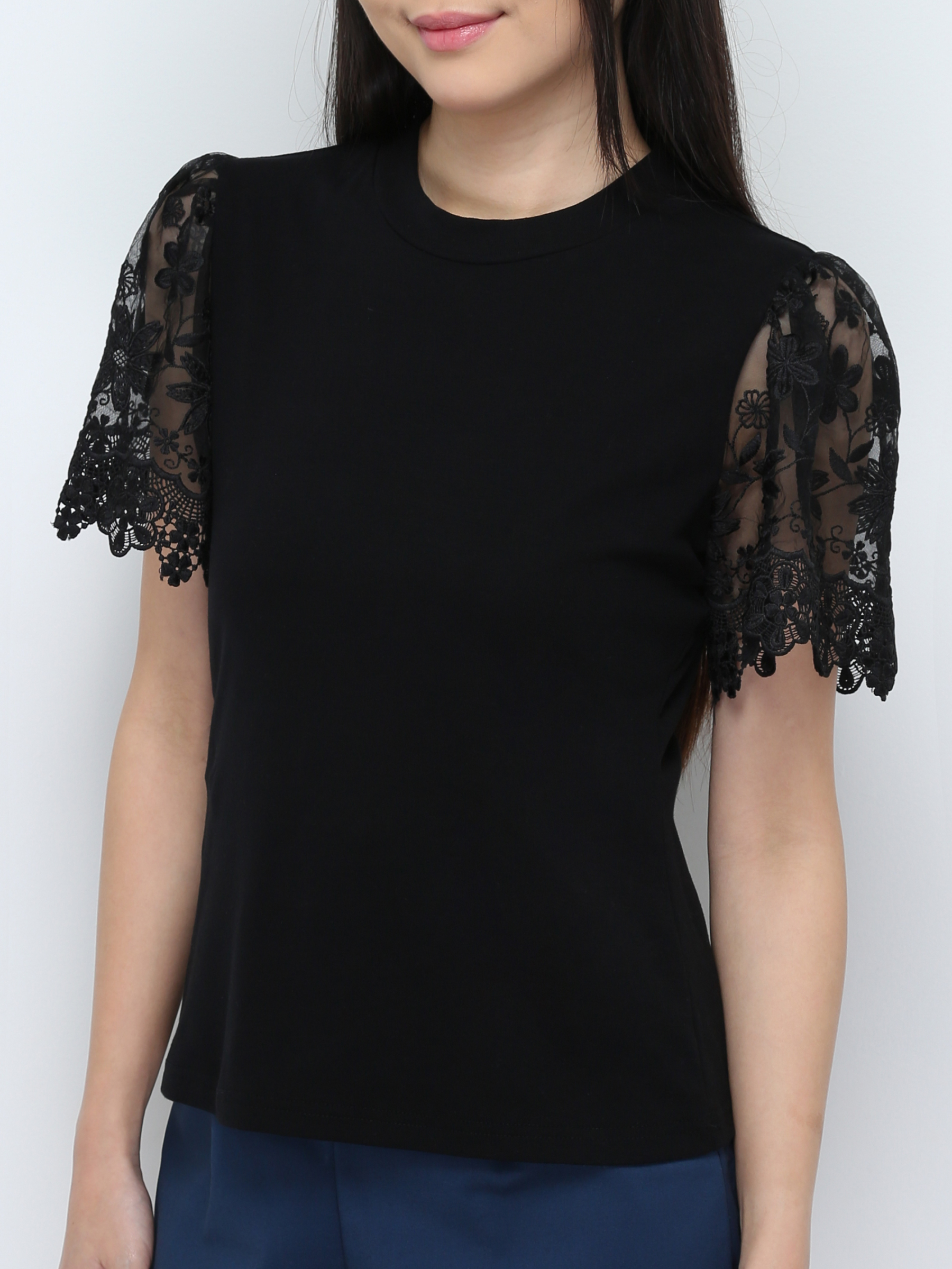 Floral With Net Sleeve Top 28583