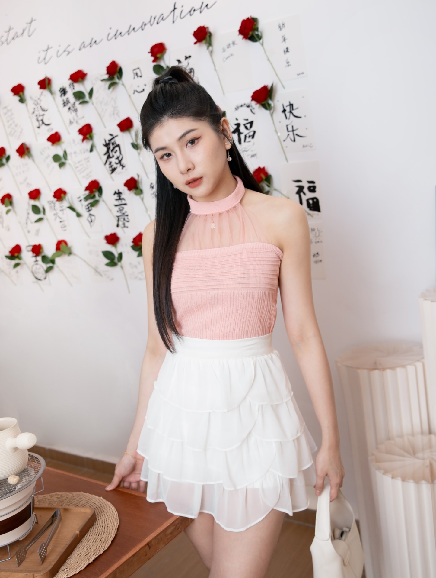 Sleeveless Back Button Pleated Top 28866