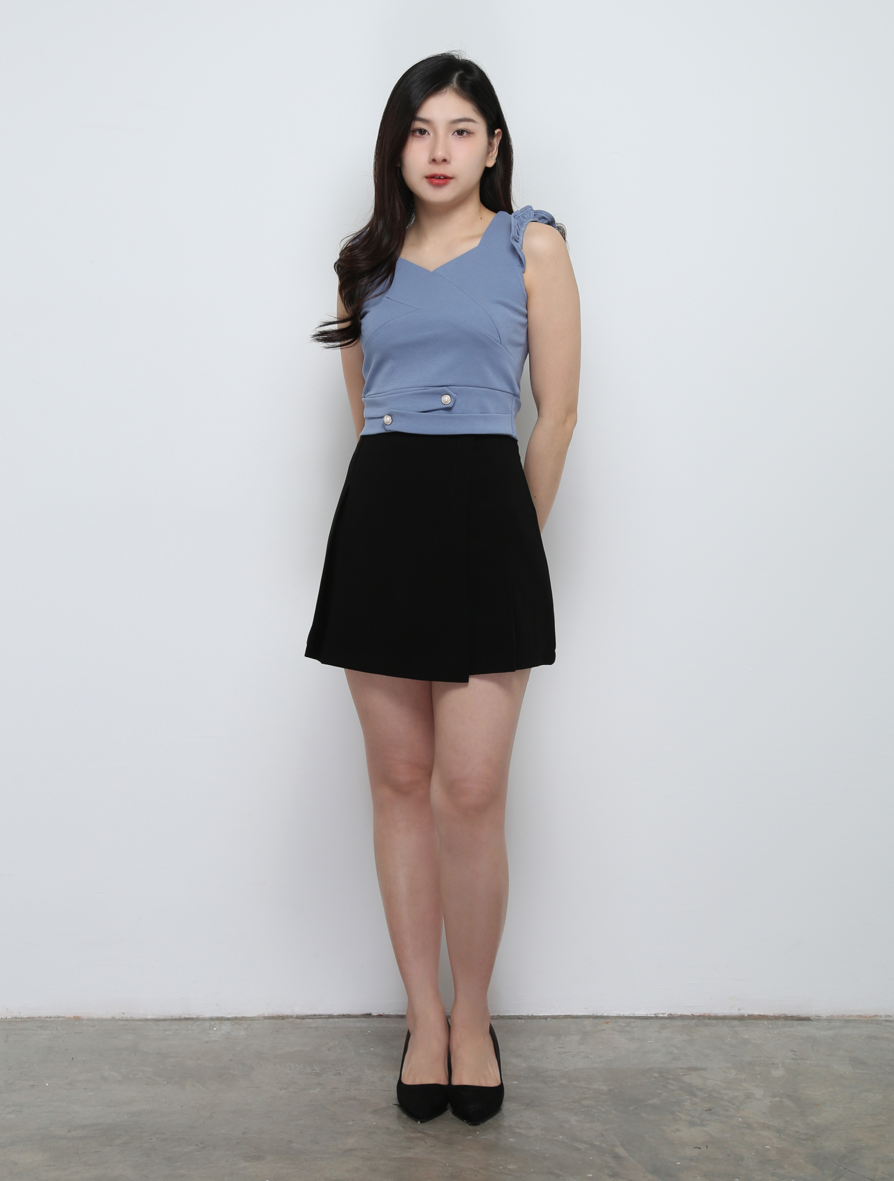 Sleeveless With Waist Belt Top 29135
