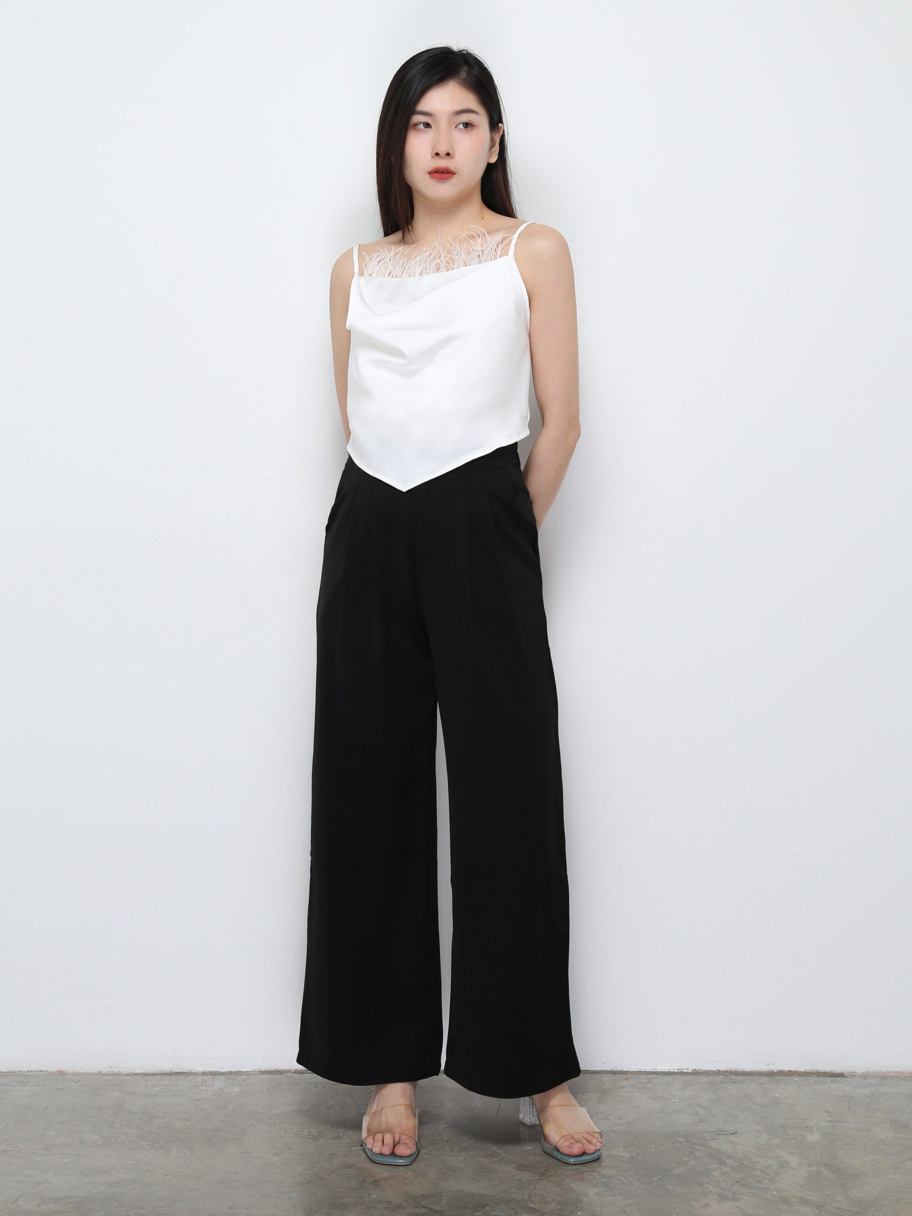 Sleeveless With Fur Top 29241