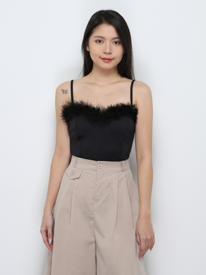 Sleeveless With Fur Top 29330