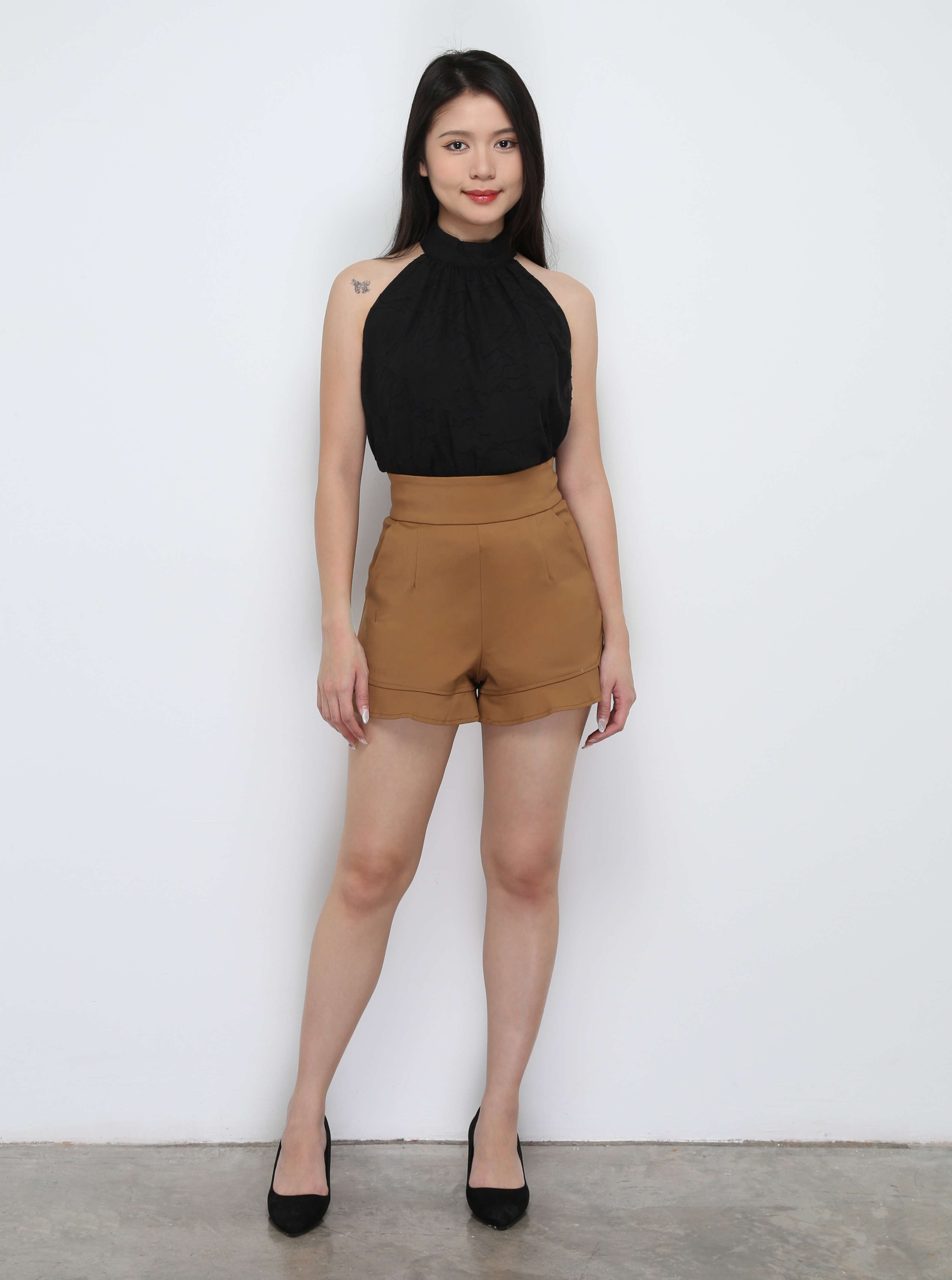 Back Zip Pleated Short Pant 29346